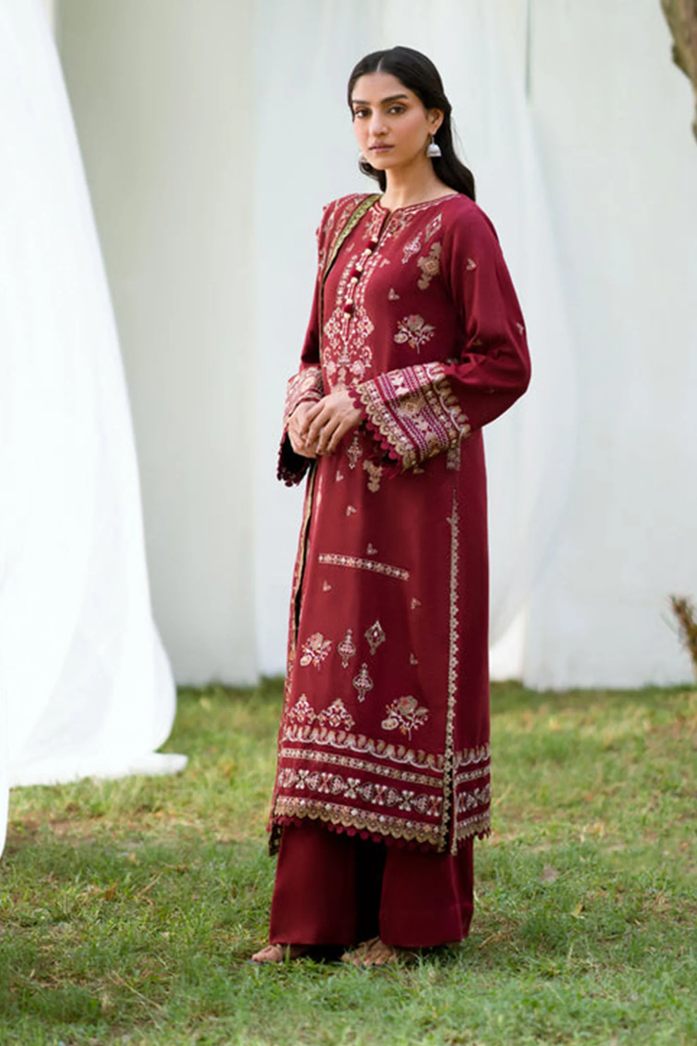 Serenity By Florents Unstitched 3 Piece Winter Shawl Suit-FSS-04-A - Image 2