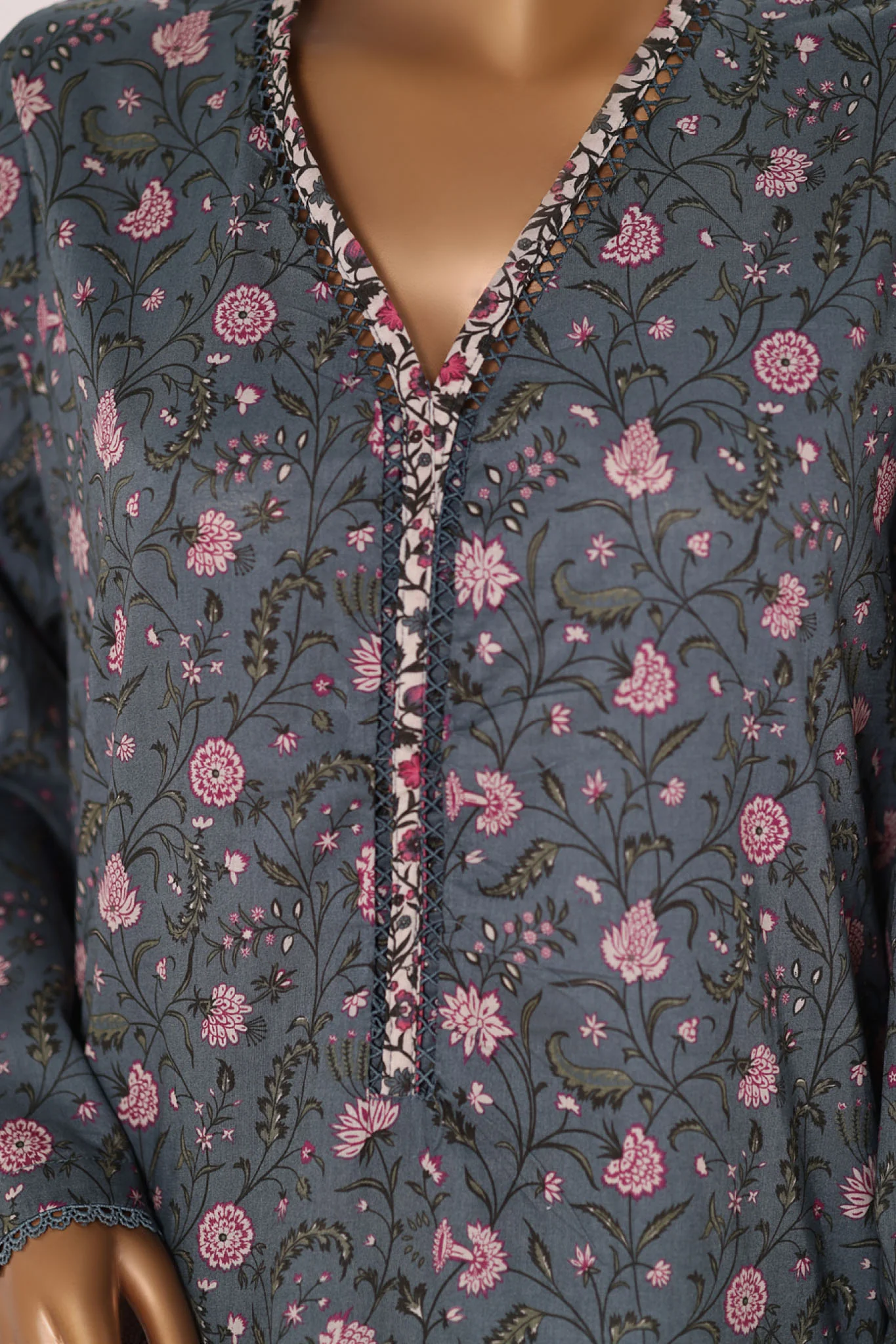 Bin Saeed Stitched 2 Piece Exclusive Printed Cotton Suit-NSM-2498-Grey - Image 2