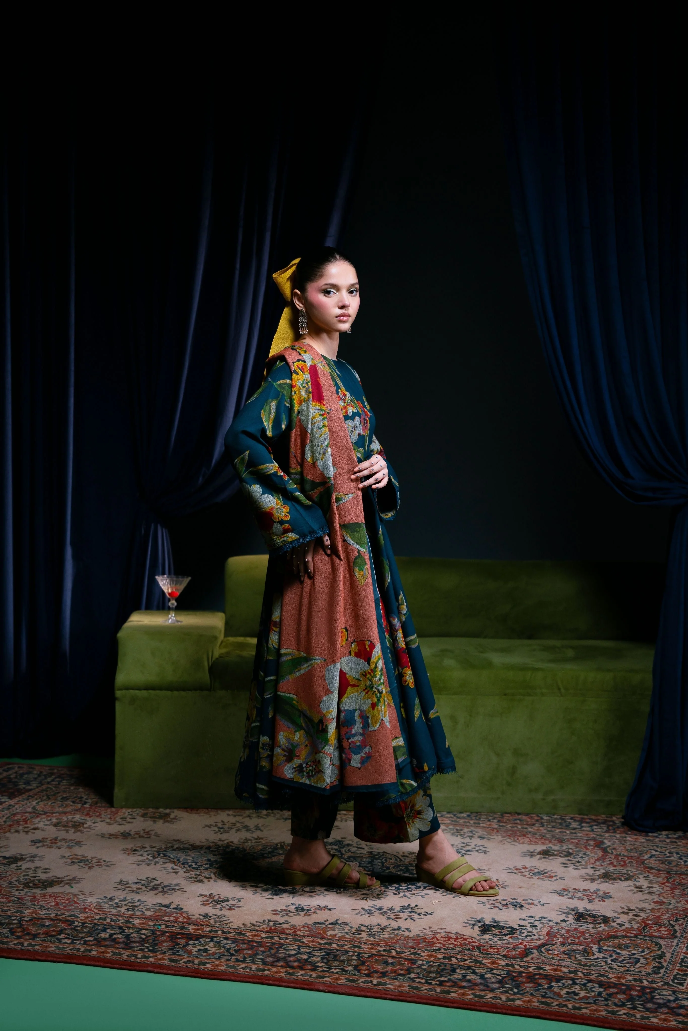 Feathers Unstitched 3 Piece Winter Collection-SHAHNAZ-FT428 - Image 6