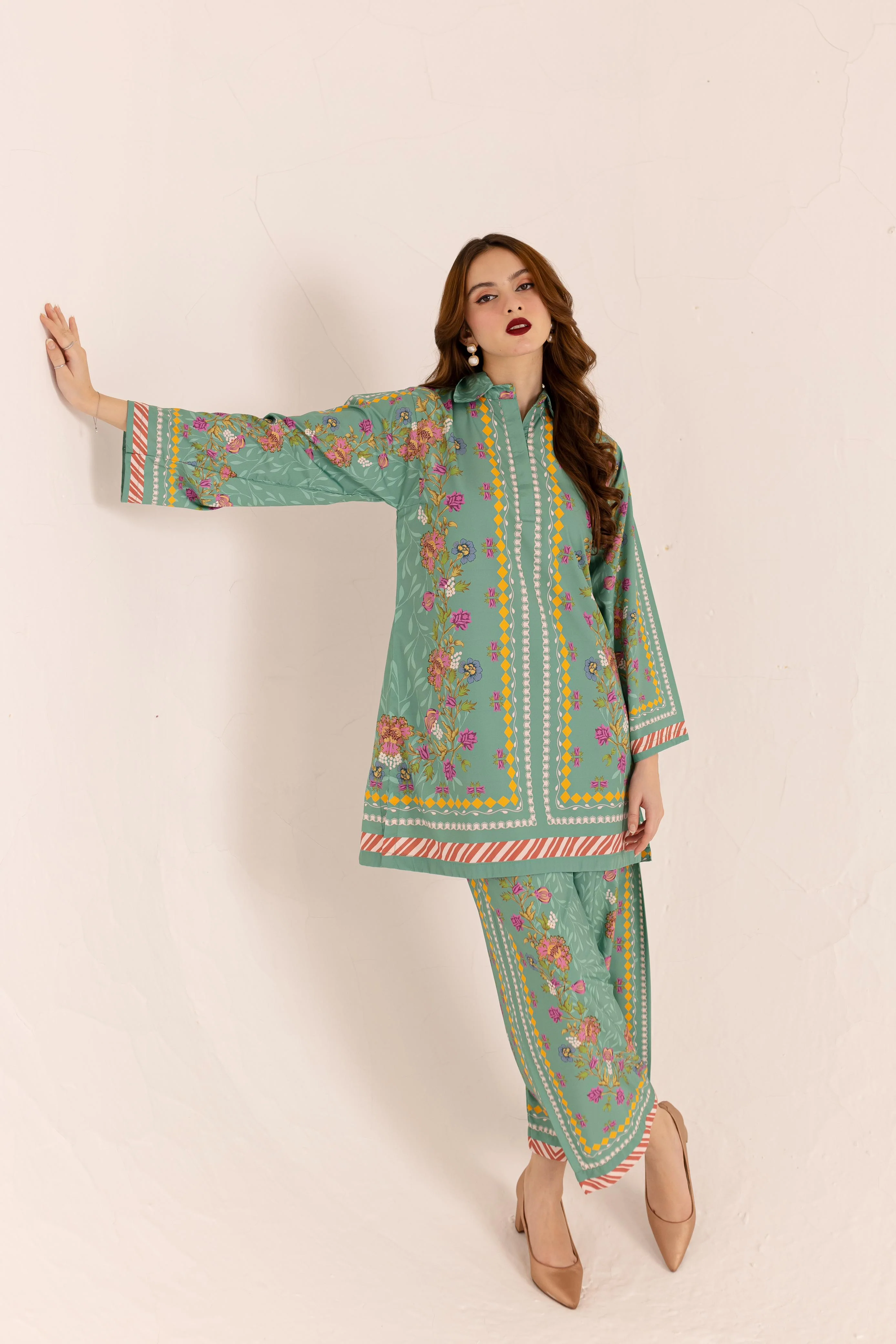 Yaaqot Stitched 2 Piece Lawn Collection-Shakeela Dgn # 11 - Image 2
