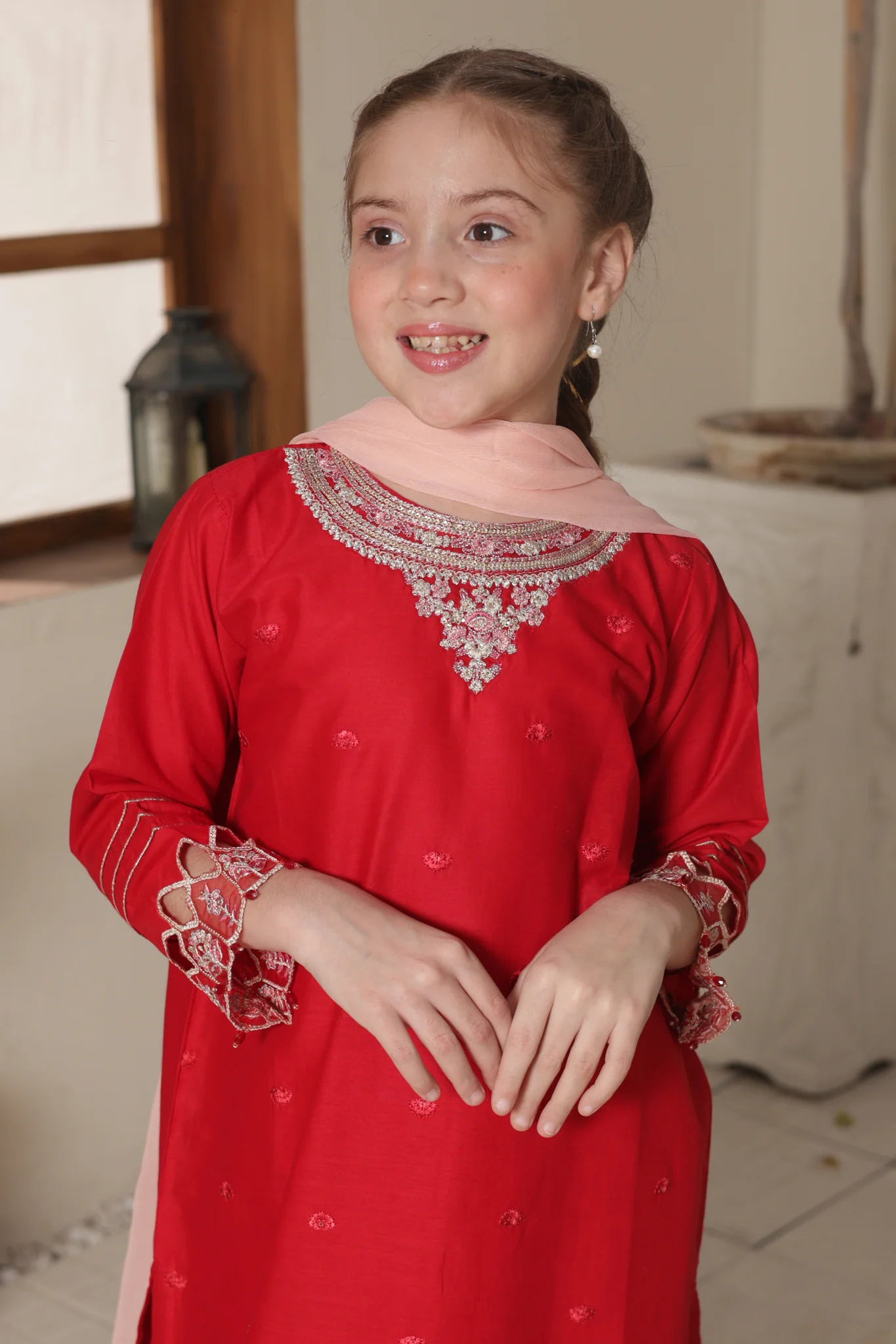 Nat Khat Guriya By Shanzey Stitched 3 Piece Cotton Suit-SHK-5601-Red - Image 2