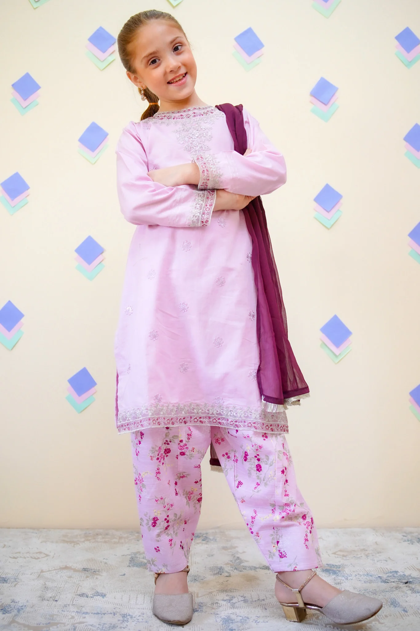 Shanzey Stitched 3 Piece Emb Lawn Farshi Edit Suit-SHK-4433 - Image 3