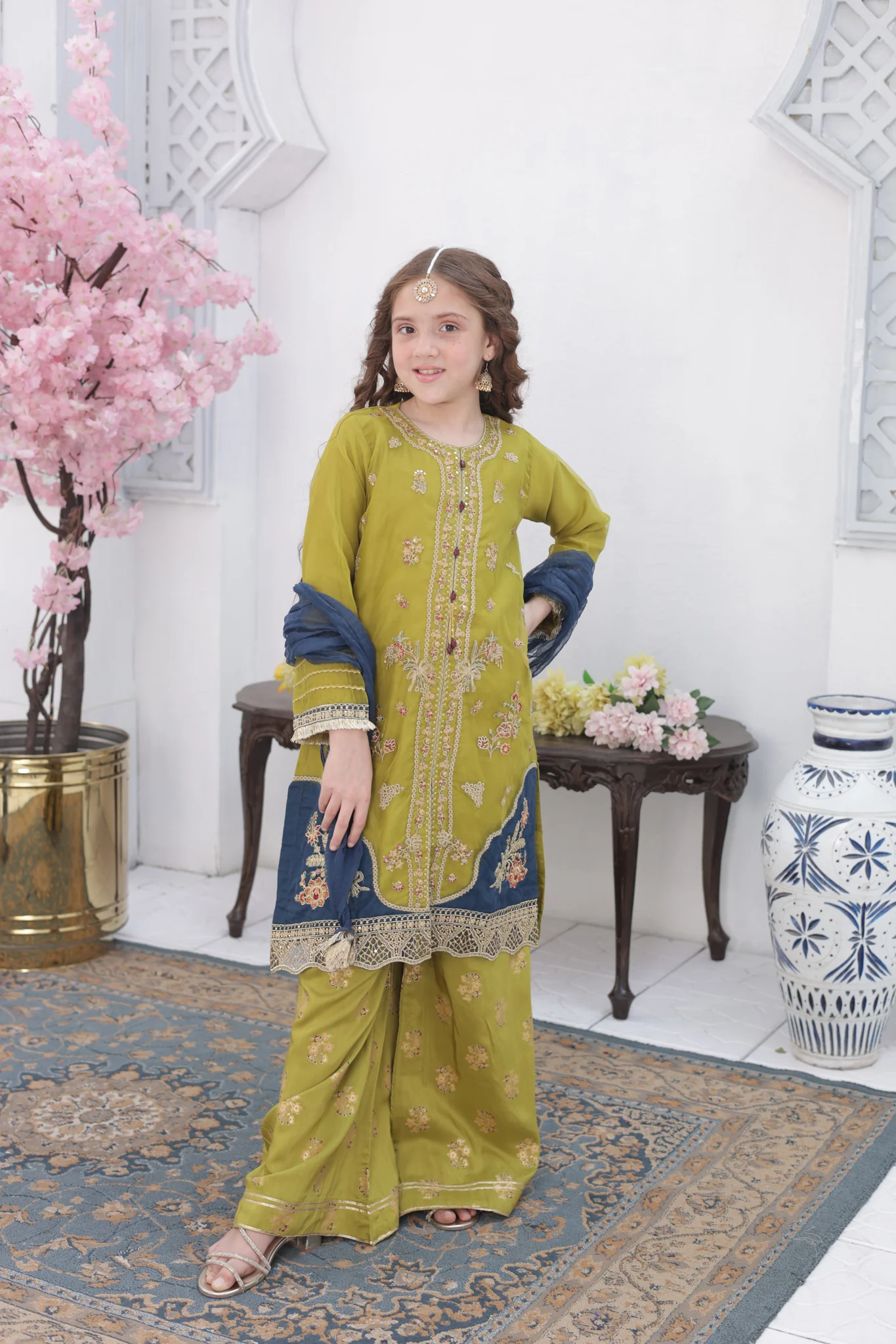 Roshni By Shanzey Stitched 3 Piece Formal Edit Suit-SHK-5805 - Image 6