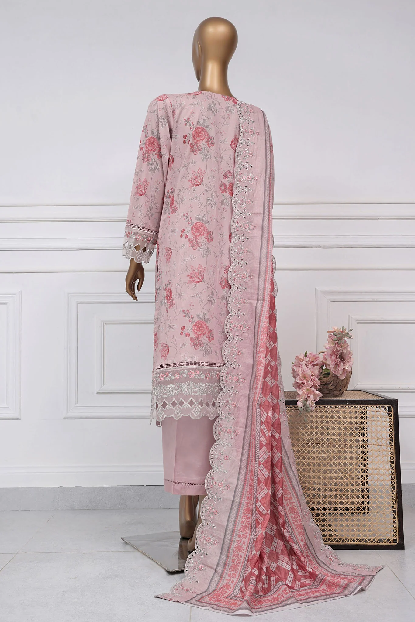 Signature By Sada Bahar Stitched 3 Piece Festive Emb Lawn Suit-D-6117-Pink - Image 3