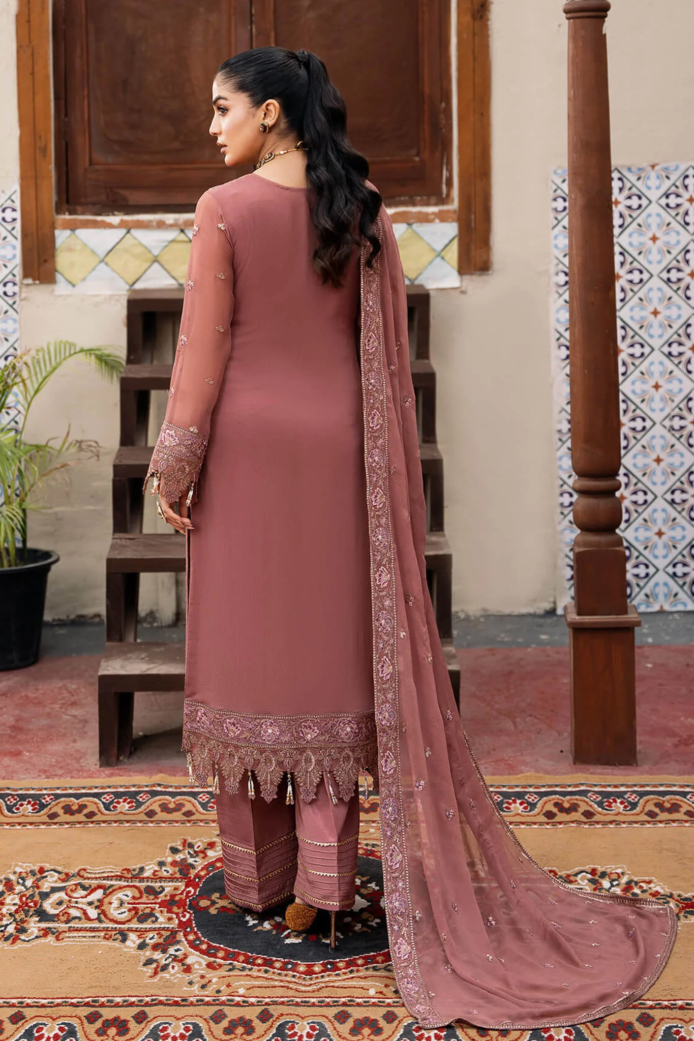 Sitarah By Imrozia X Serene Unstitched 3 Piece Luxury Chiffon Suit-I-216-Parnoor - Image 4