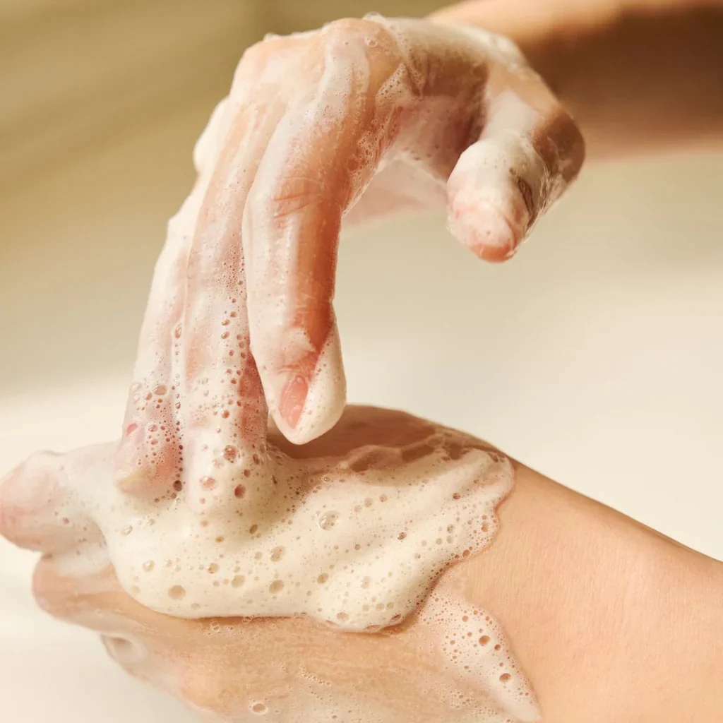 Skin1004 Madagascar Centella Ampoule Foam - Image 3