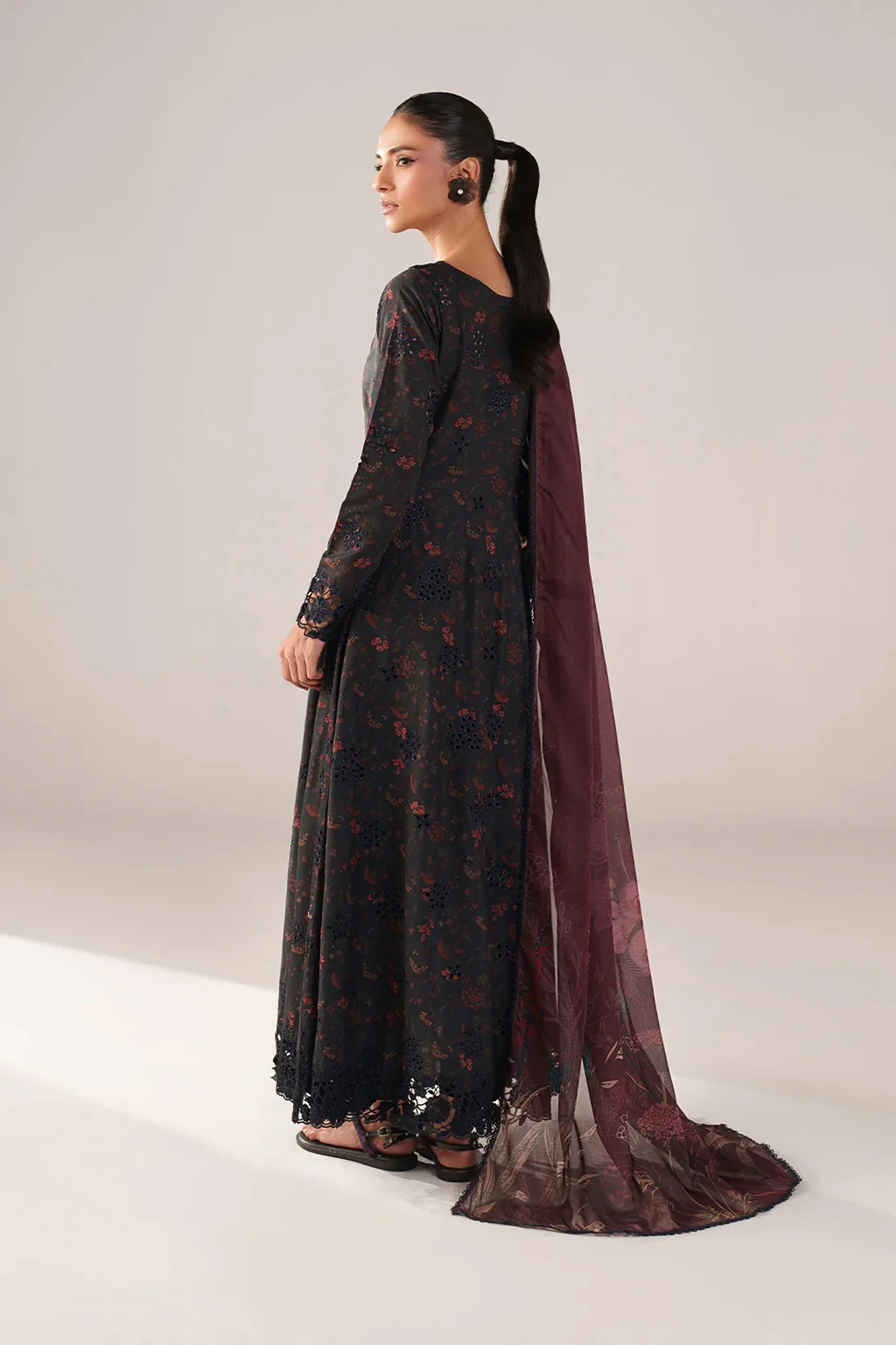 Iznik Unstitched 3 Piece Spring Summer Suit-SS-09 - Image 3
