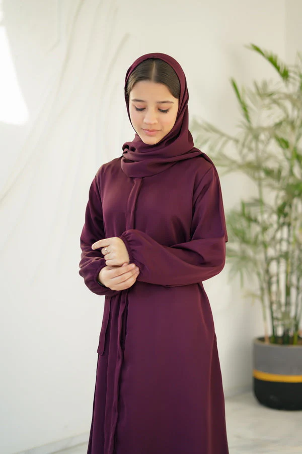 Sprinkles Stitched Abaya With Stole -Berry Dusk - Image 5
