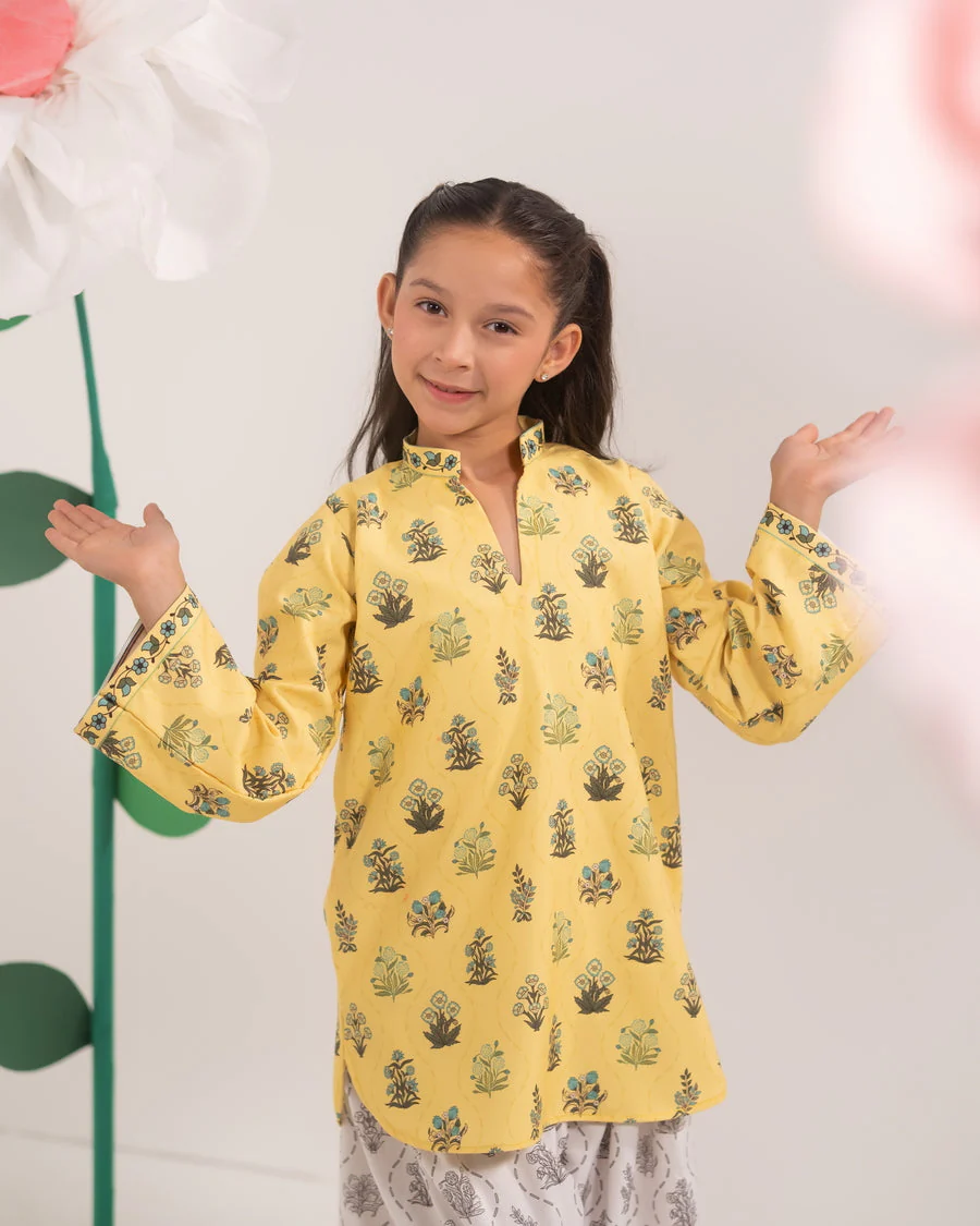Sprinkles Stitched 2 Piece Kids Khaddar Collection-Sun Sprout - Image 4
