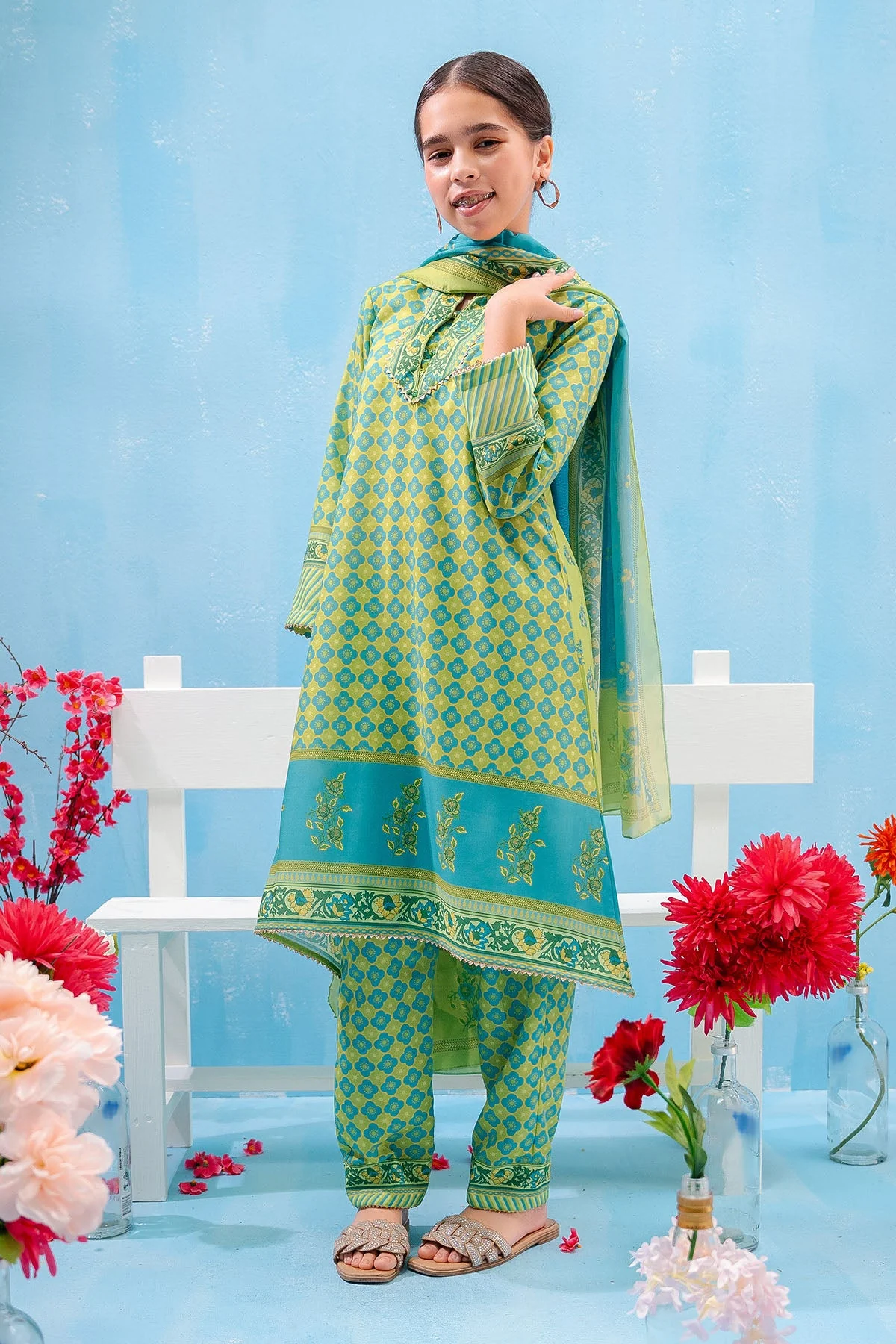 Ochre Clothing Swiss Lawn Digital Printed 3 Pc Suit - Image 3