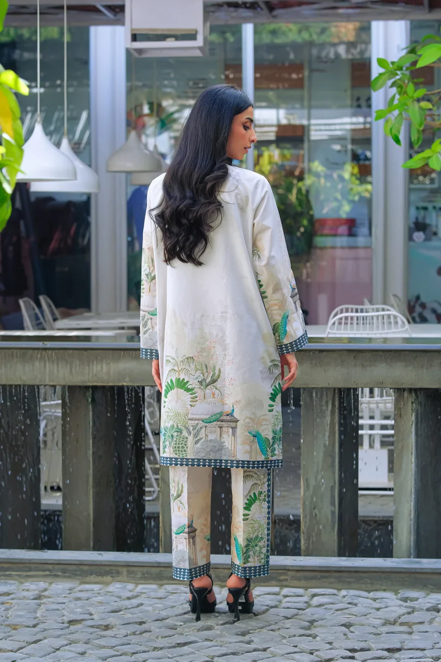 Amal Stitched 2 Piece Luxury Lawn Collection-Majestic - Image 6
