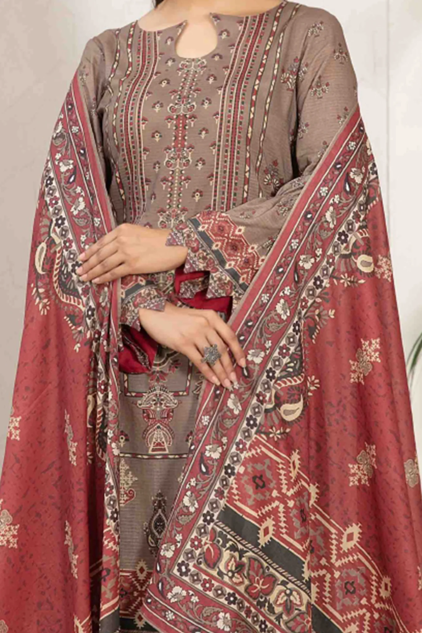 Tiyani By Tawakkal Unstitched 3 Piece Digital Printed Lawn Vol-01 Suit-D-3588 - Image 2