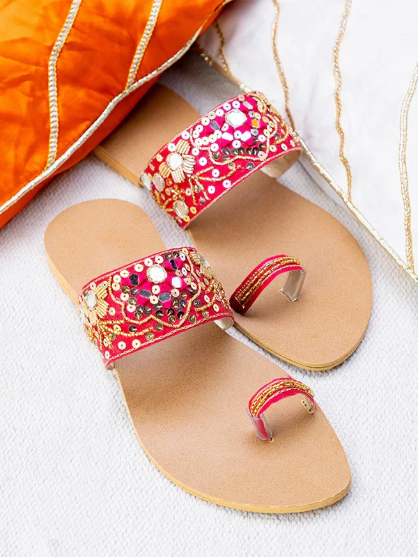 TJK Designs Kolapuri Suit-Azizam Kolhapuri with Clutch - Image 2