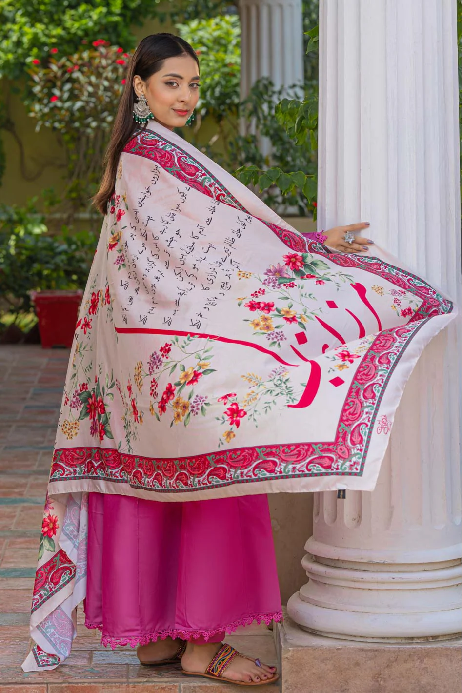 Tng By Md Odhni Collection-Ghalib aur Phool Odhni - Image 2