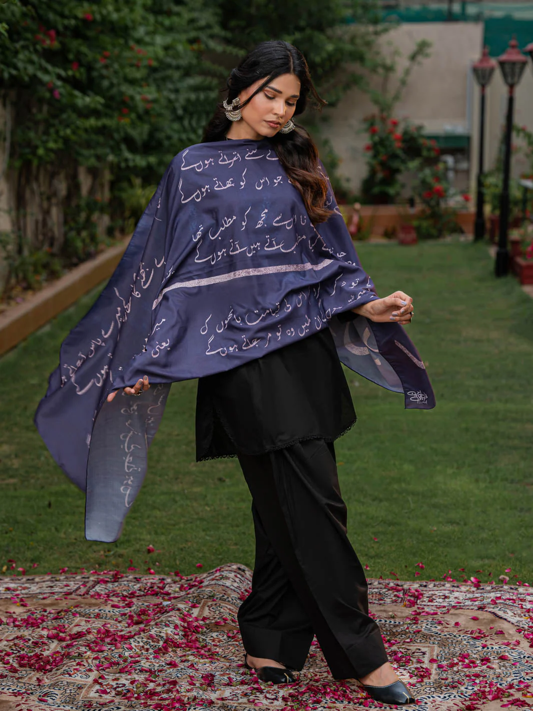 Tng By Md Stole Collection-Jaun Elia Stole (Voilet Blue) - Image 9