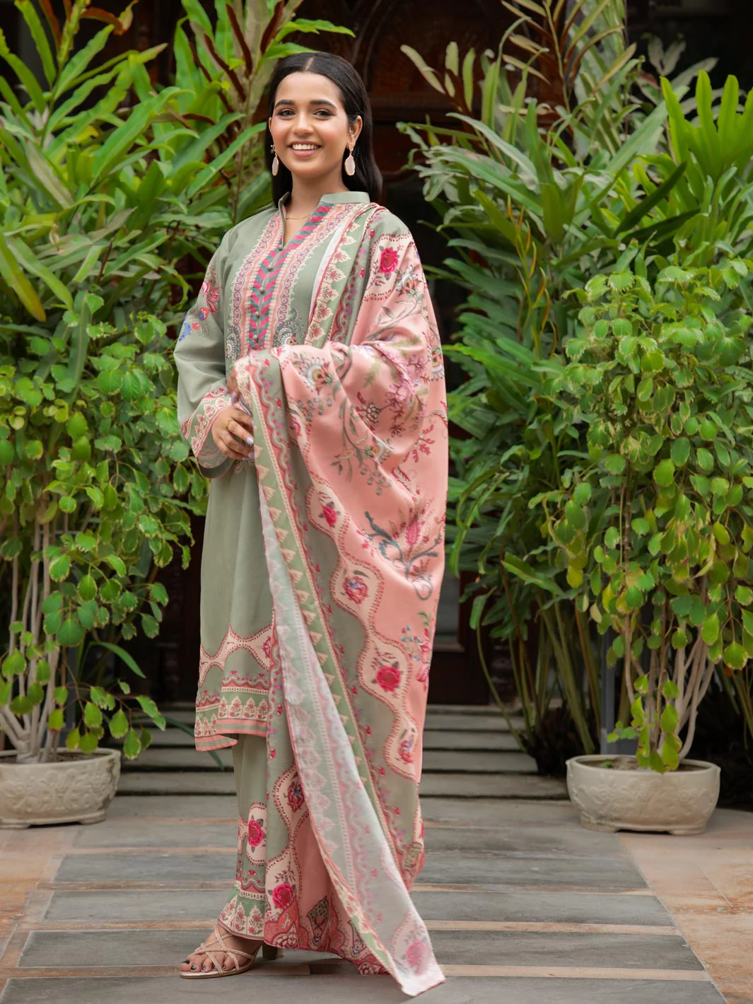 Tng By Md Odhni Collection-Mehtaab Odhni - Image 4