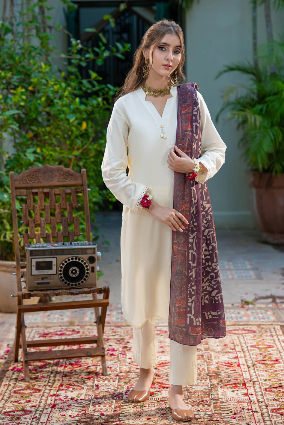 Tng By Md Stole Collection-Nisaar Hurf Stole - Image 2