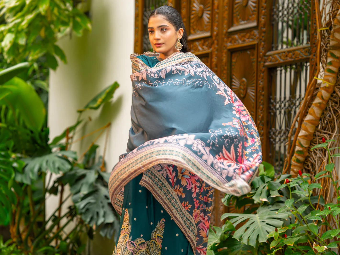 Tng By Md Odhni Collection-Zamrud Odhni - Image 4
