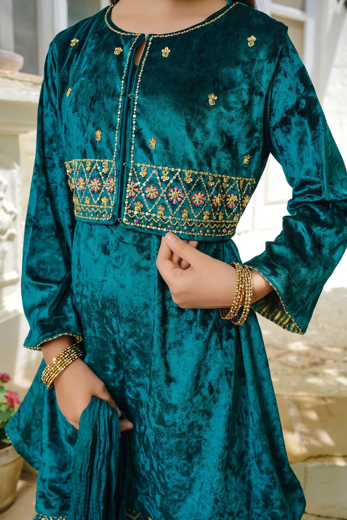 Ochre Clothing Velvet Hand Adda Work 3 Pc Suit - Image 3