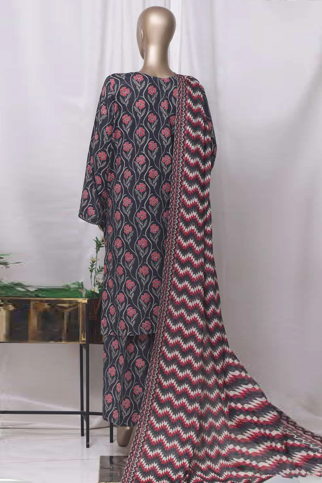Bin Saeed Stitched 3 Piece Printed Cotton Vol-01 Suit-WC-2378-Black - Image 3