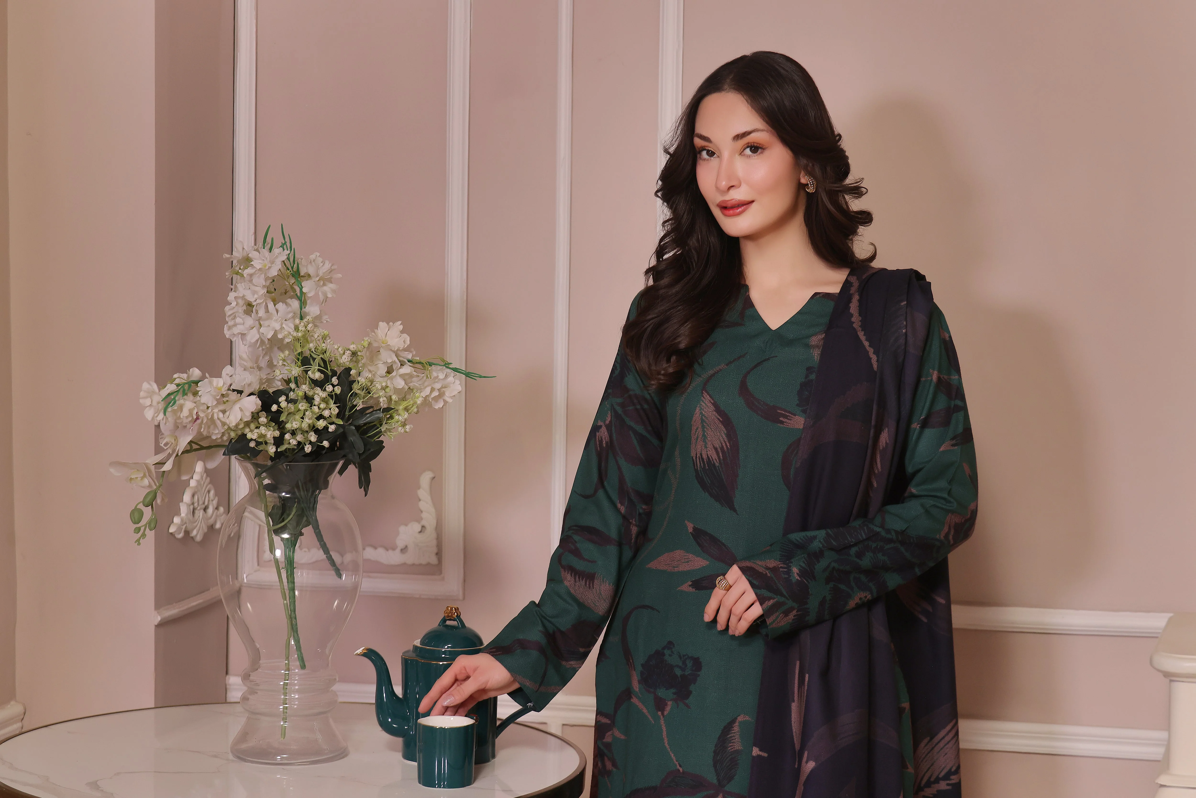 Feathers Unstitched 3 Piece Winter Collection-WILLOW-FT433 - Image 4
