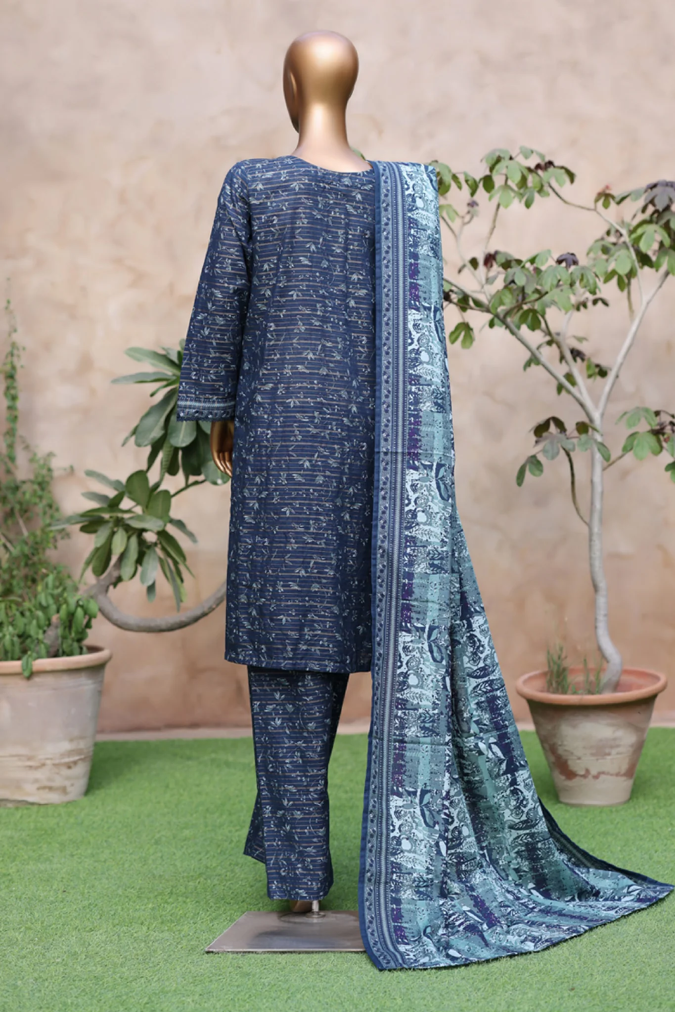 Bin Saeed Stitched 3 Piece Exclusive Printed Khaddar Vol-04 Suit-WK-2396-Blue - Image 3