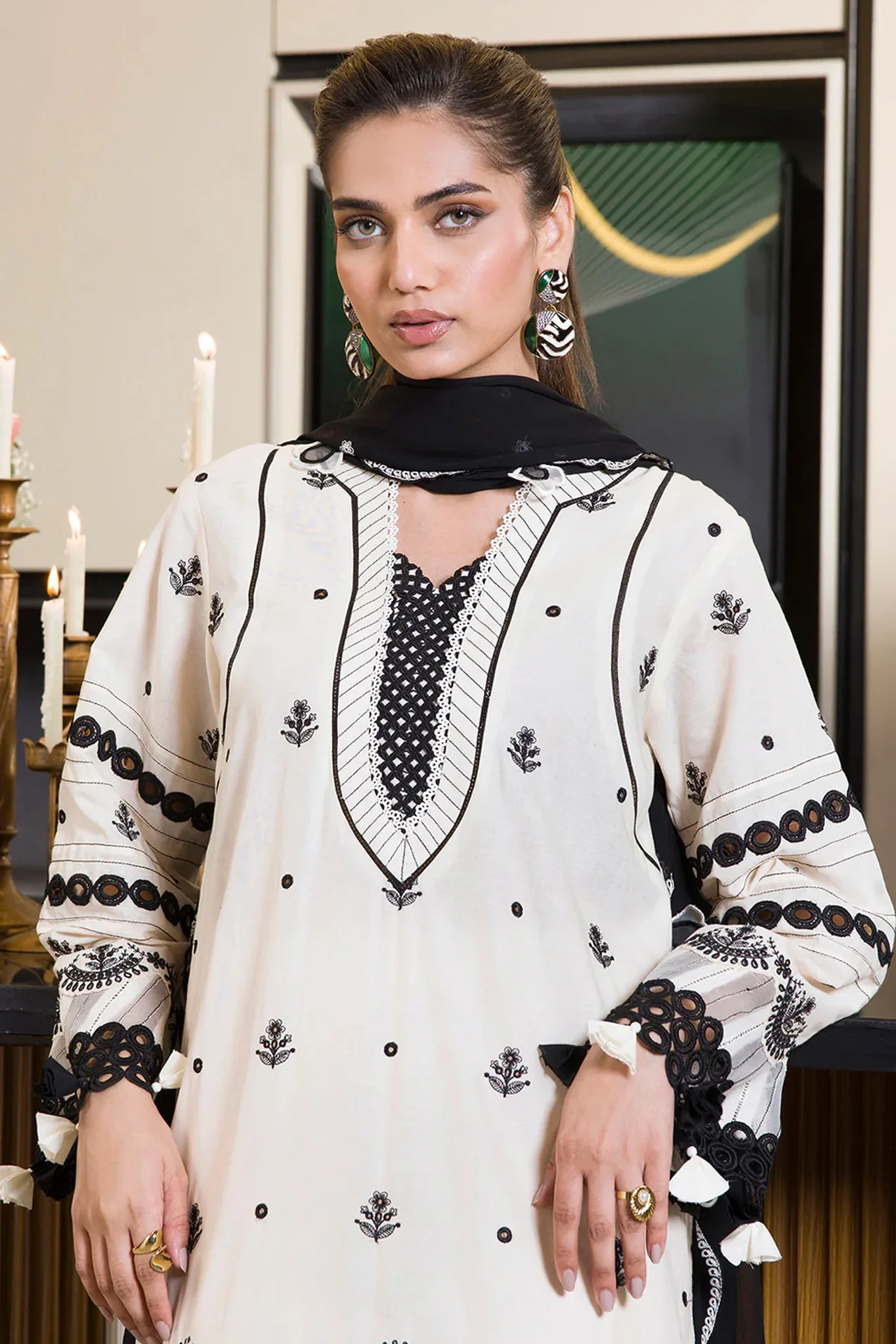 Zellbury Unstitched 3 Piece Chikankari Cotton Vol-04 Suit-WUC-0071 - Image 2