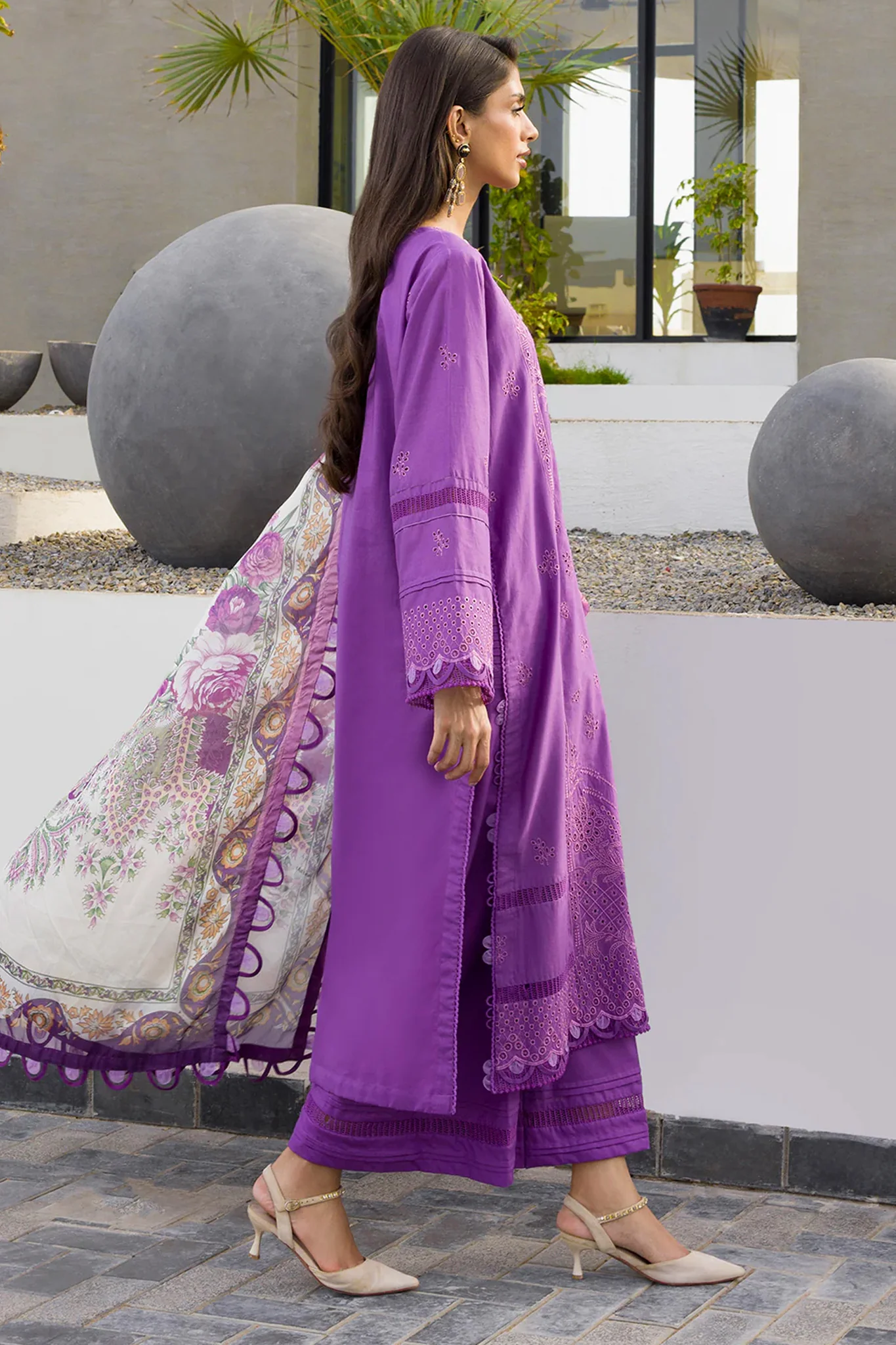 Zellbury Unstitched 3 Piece Chikankari Cotton Vol-04 Suit-WUC-0077 - Image 4