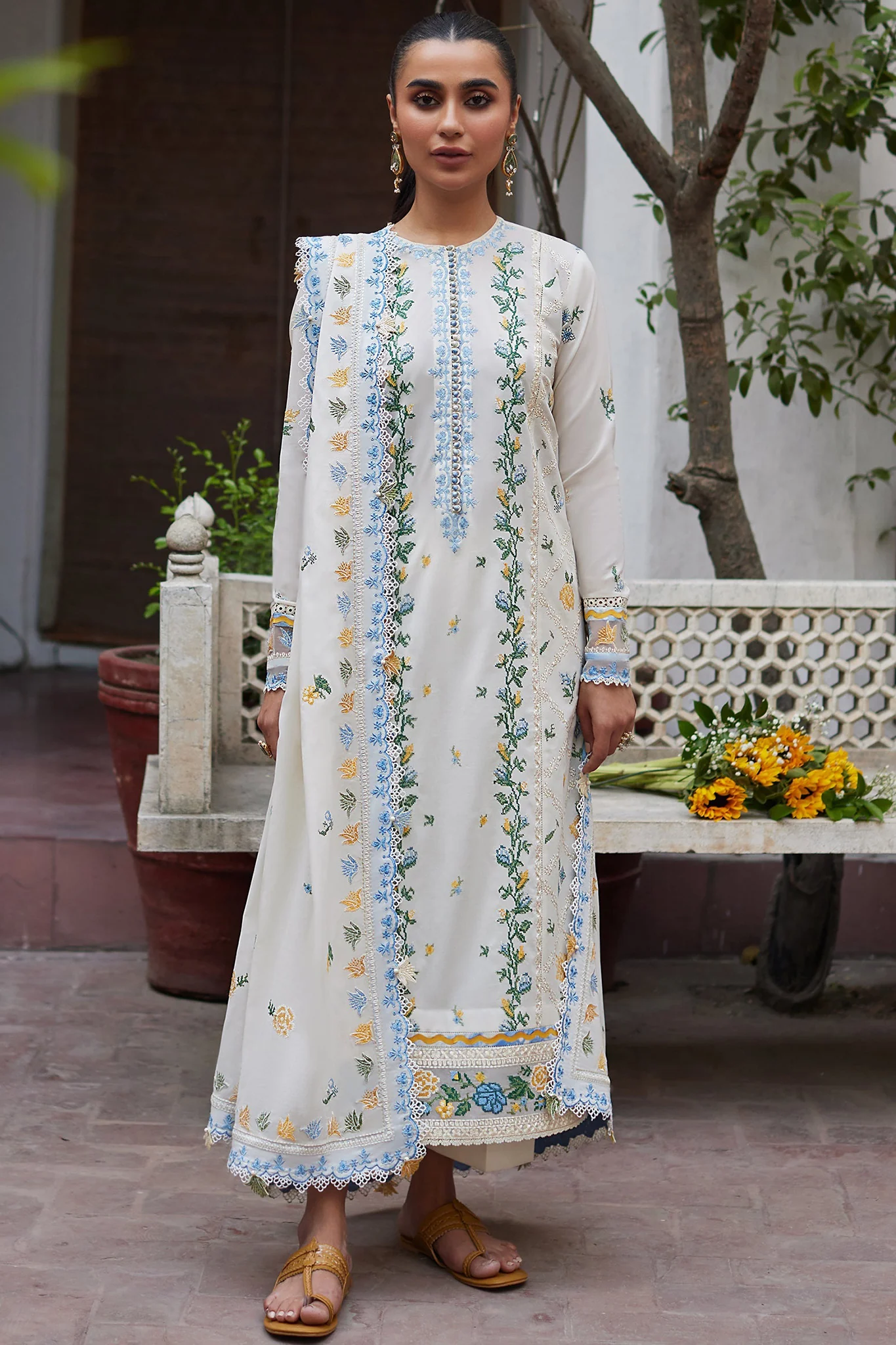 Zaha Unstitched 3 Piece Emb Festive Lawn Suit-ZF-08-Leya