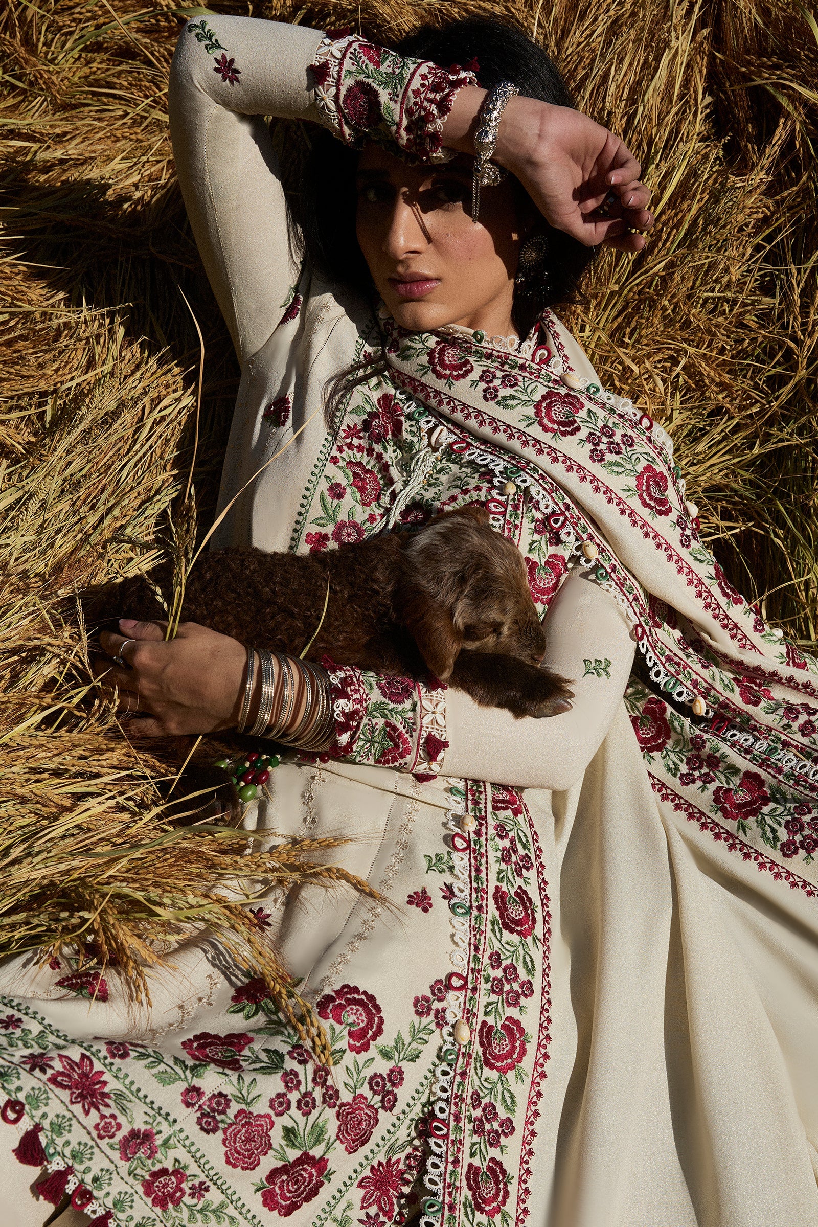 Zaha Unstitched 3 Piece Winter Suit-ZW-07-Aabroo - Image 4
