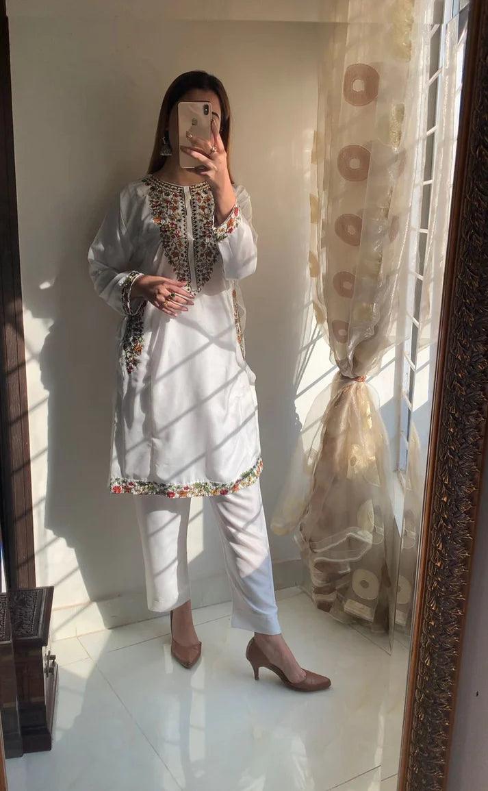 Zaib E Hoor Bagh-e-Bahar 2Pcs Stitched - Image 13