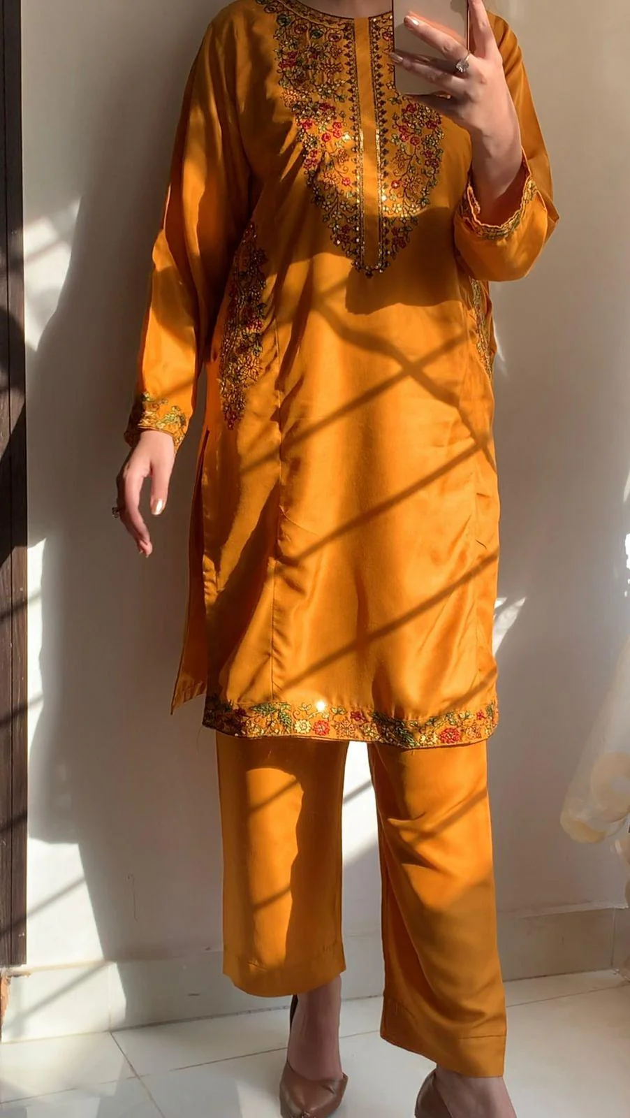 Zaib E Hoor Bagh-e-Bahar 2Pcs Stitched - Image 15