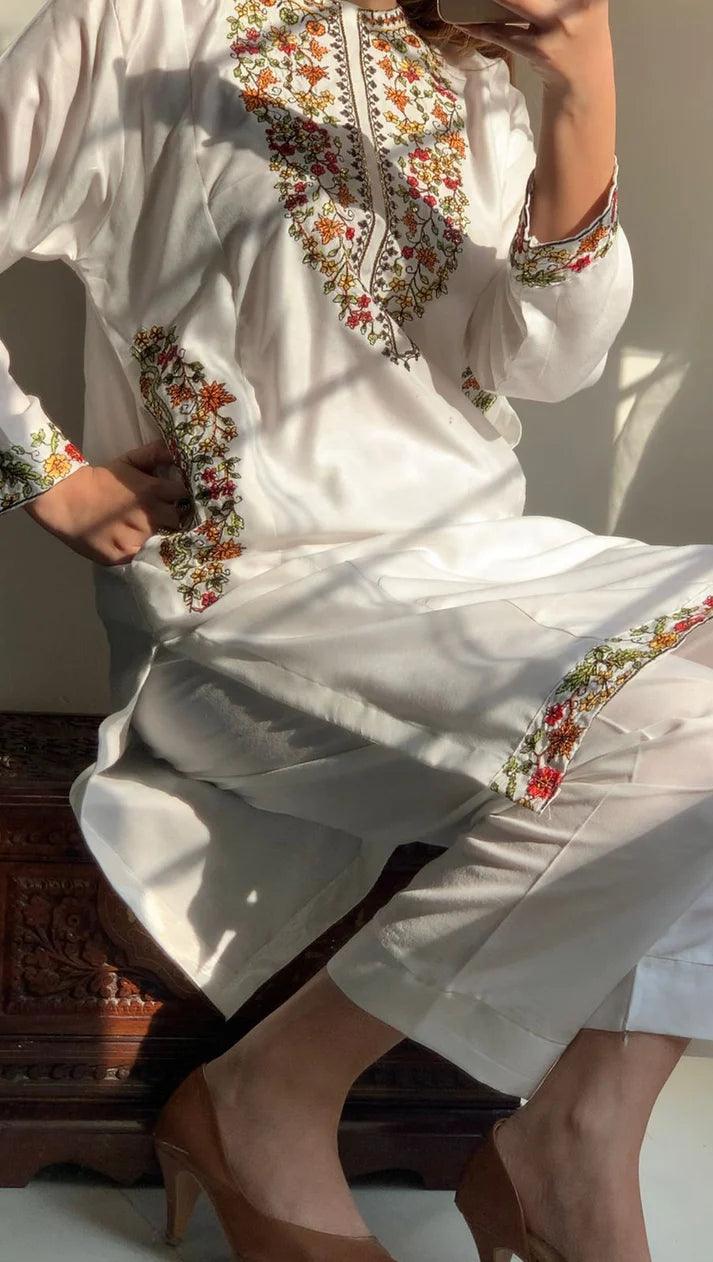 Zaib E Hoor Bagh-e-Bahar 2Pcs Stitched - Image 4