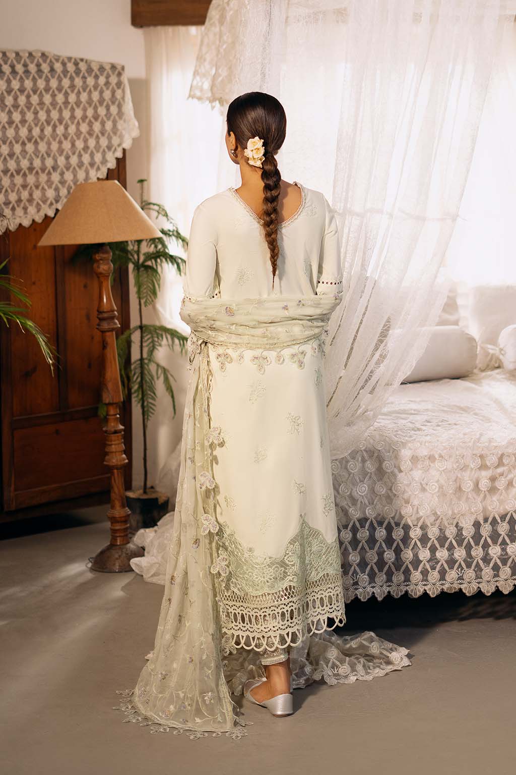 Zarposh Unstitched 3 Piece Lawn Collection-Zarina - Image 2