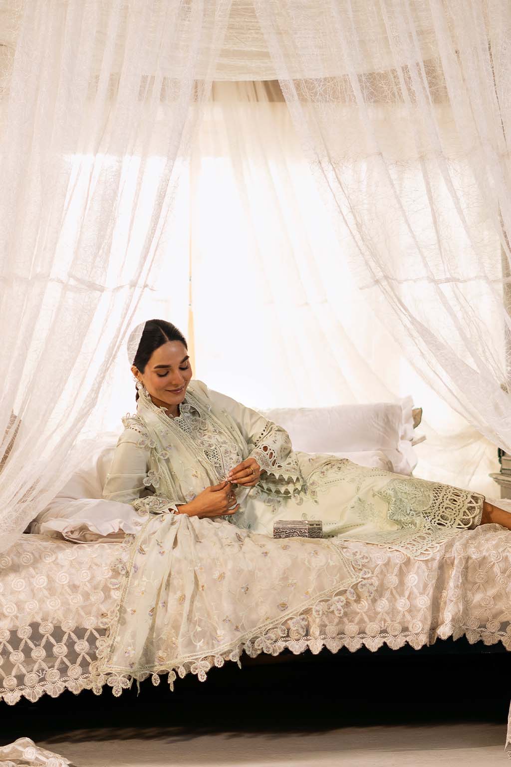 Zarposh Unstitched 3 Piece Lawn Collection-Zarina - Image 4