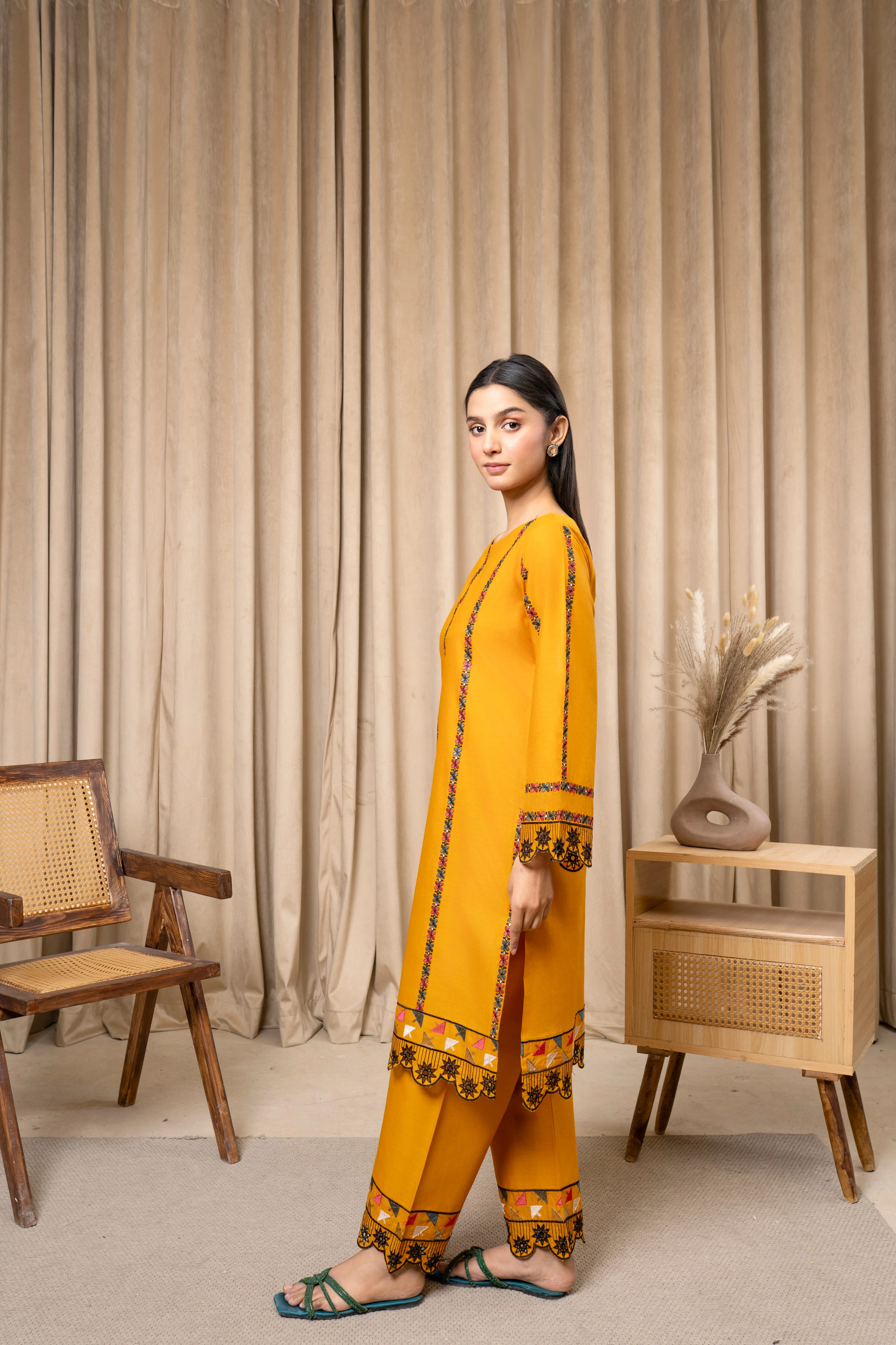 Zoya Zafar Stitched 2 Piece Cotton Suit-Zarrah - Image 2
