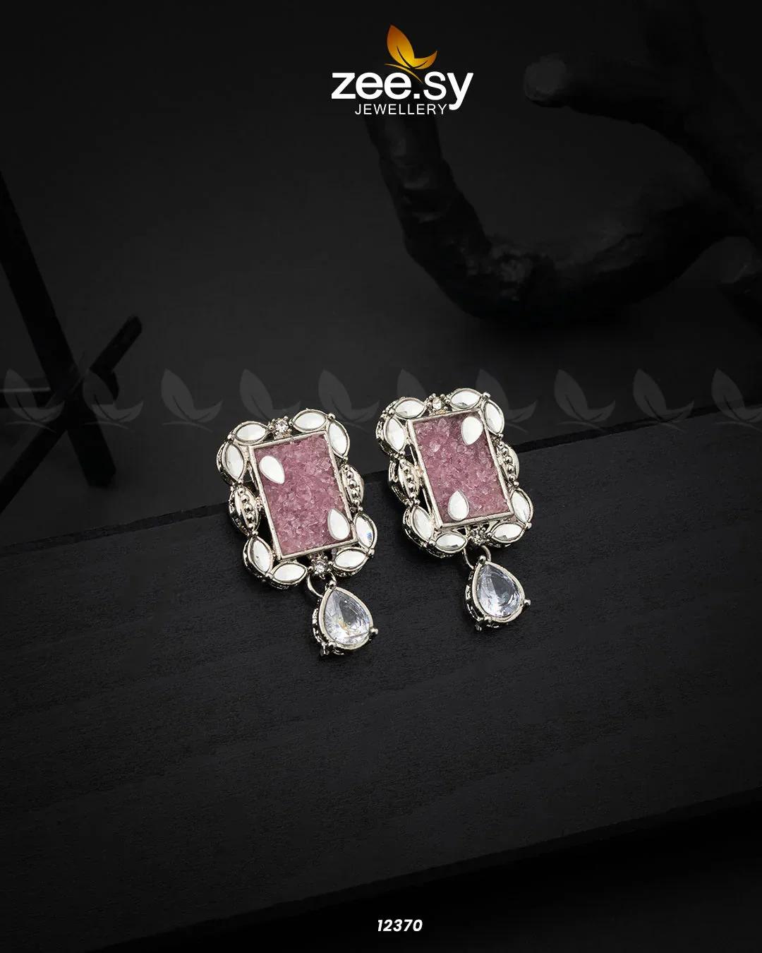 Zeesy Agate Studs Earrings - Image 3