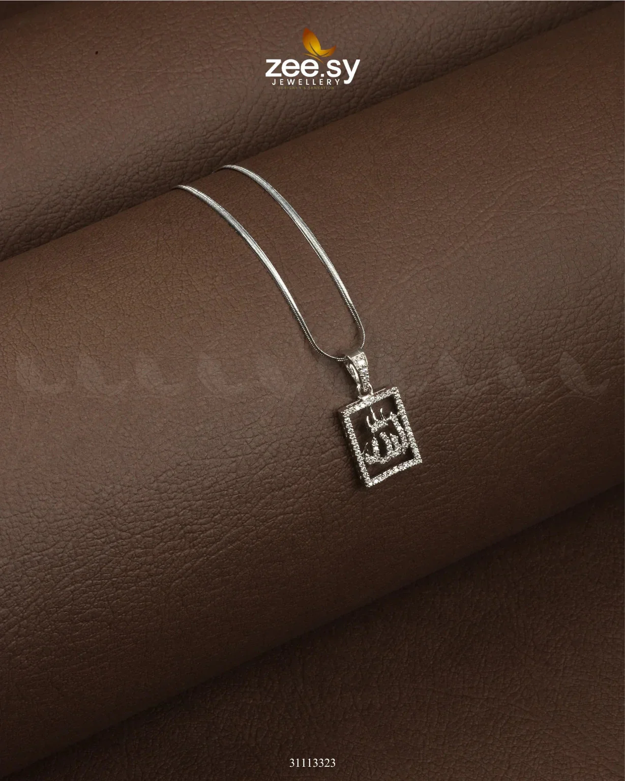 Zeesy Al-Malik Calligraphy Locket - Image 4