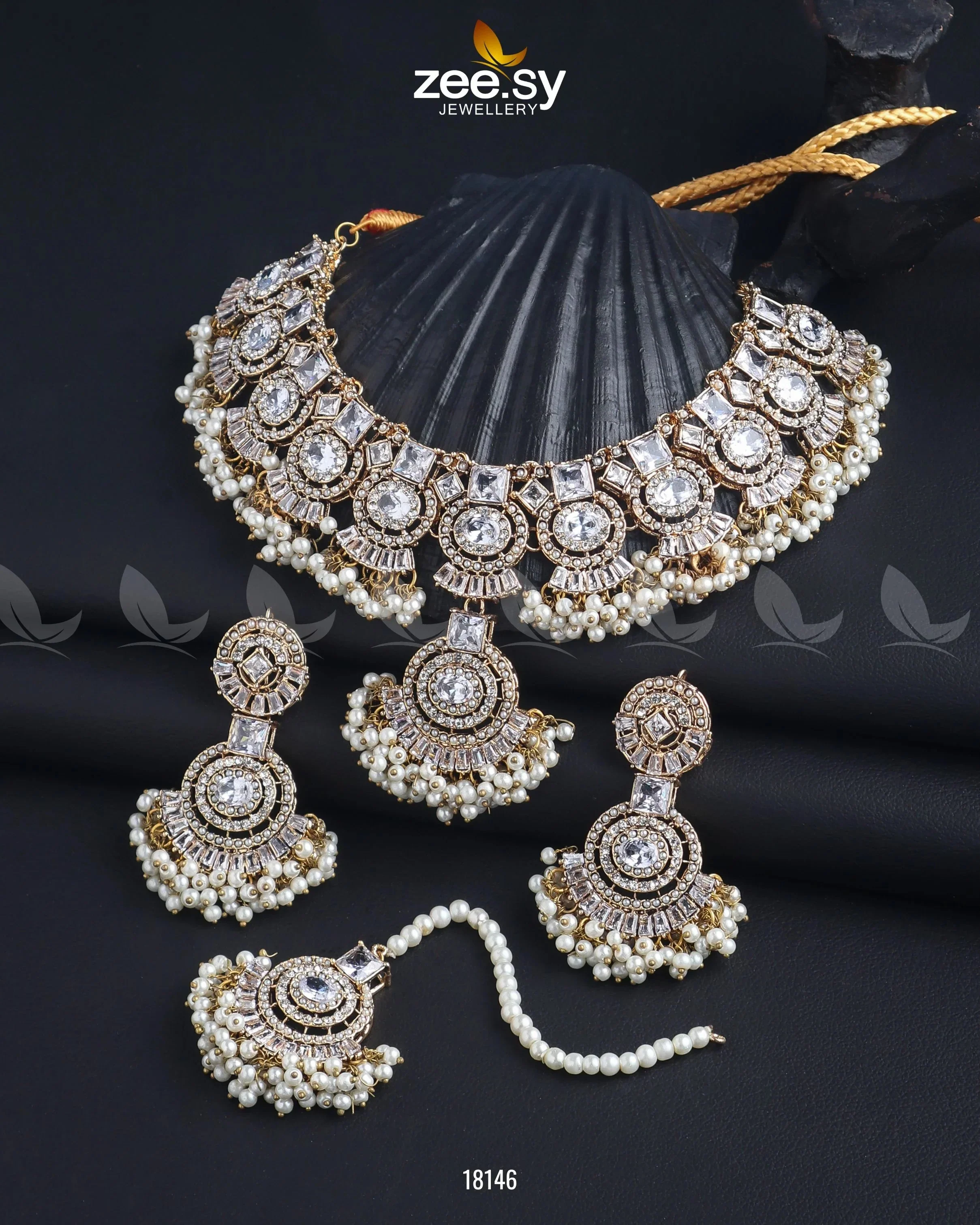 Zeesy Anaya Necklace Set