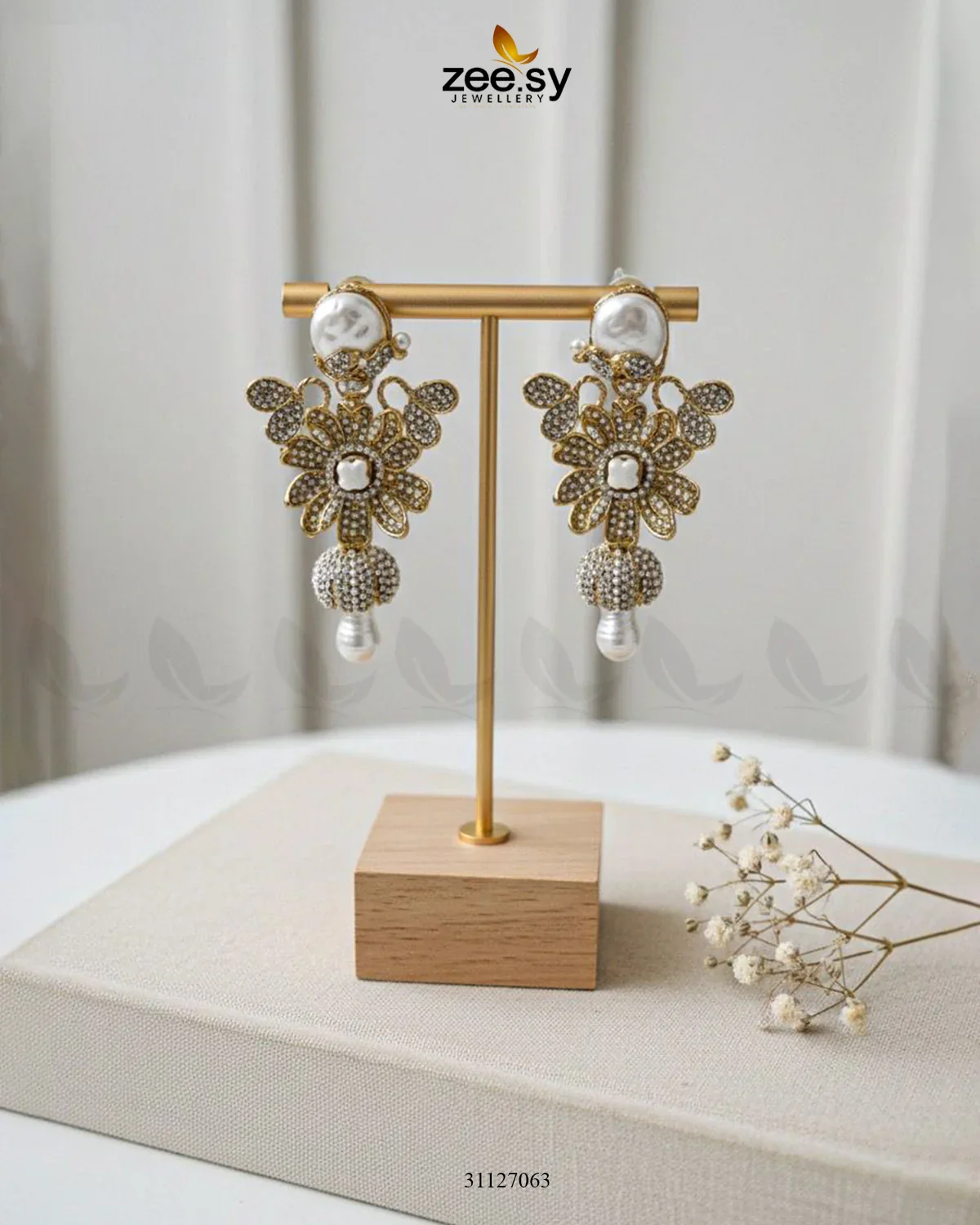 Zeesy Antique Mother Pearl Turkish Earrings - Image 4