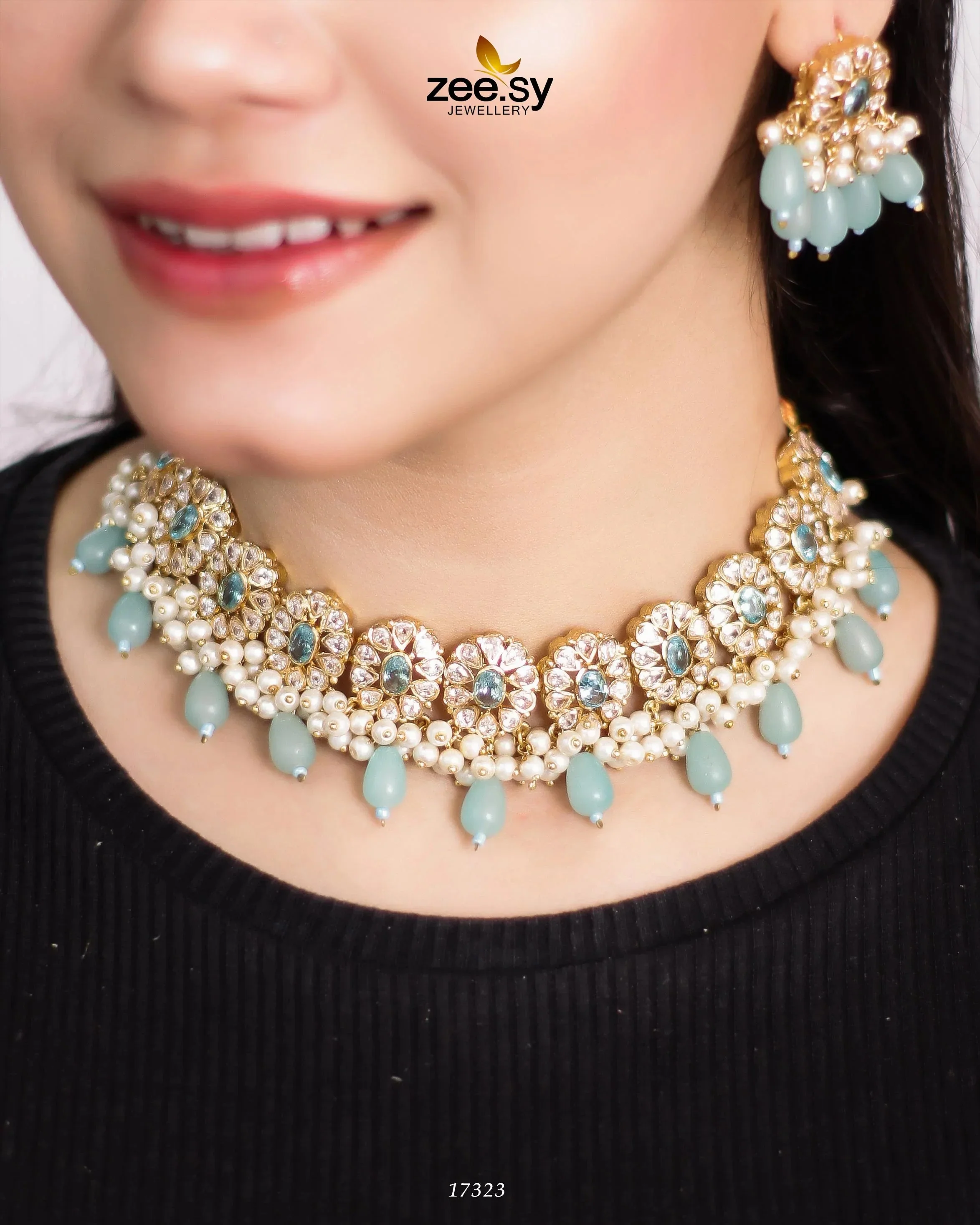 Zeesy Blooming Flower Necklace Set - Image 3