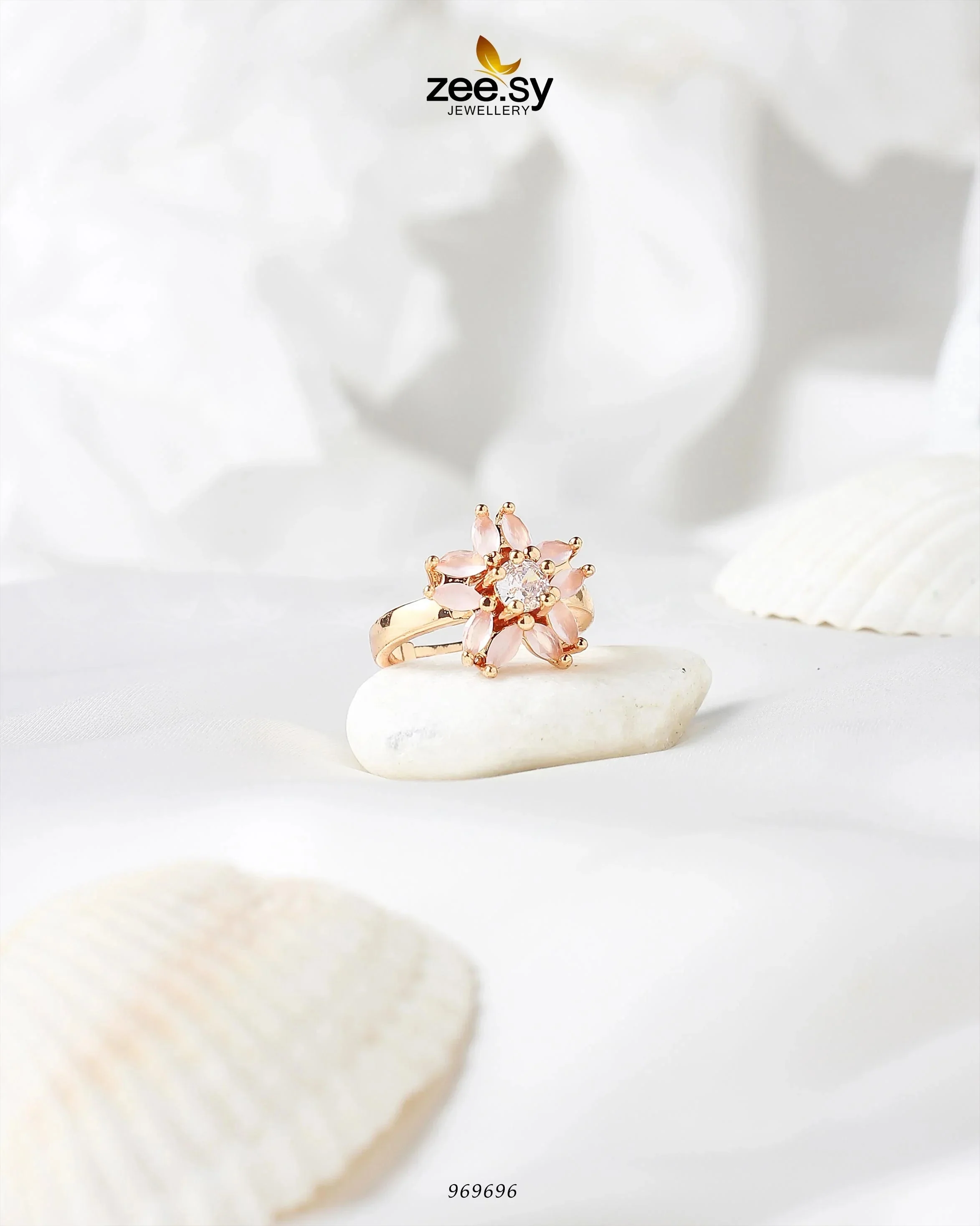 Zeesy Daisy Ring - Image 9