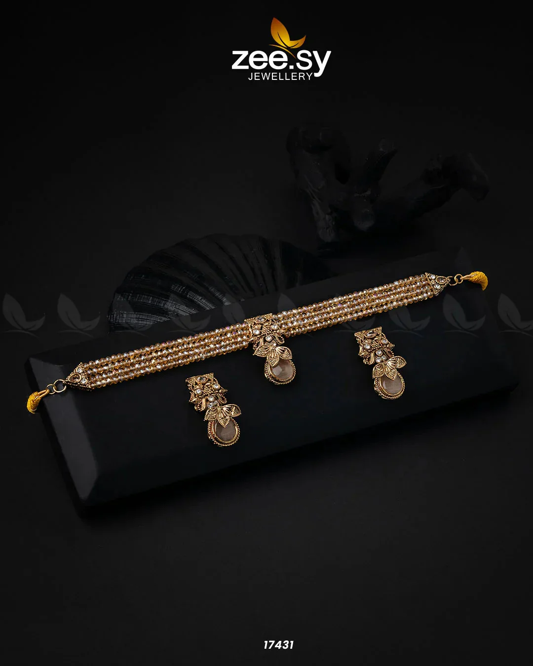 Zeesy Egyptian Choker Necklace - Image 4