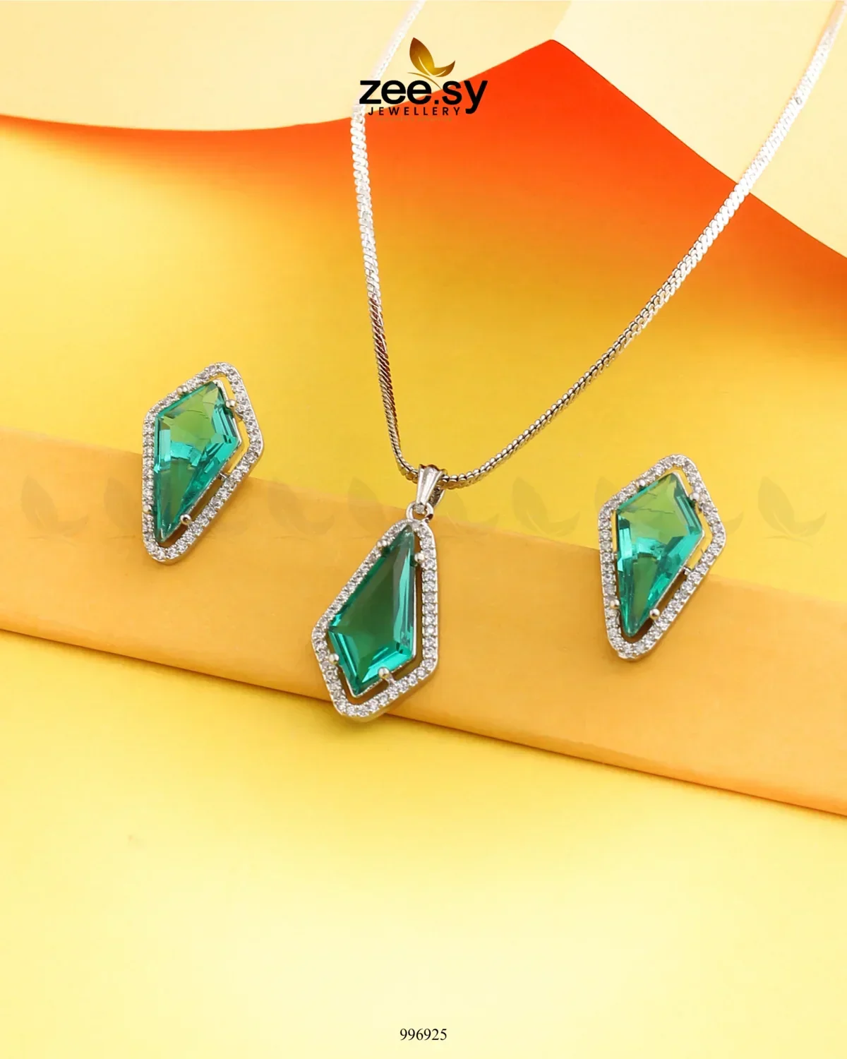 Zeesy Gladiolus Pendant Set - Image 7
