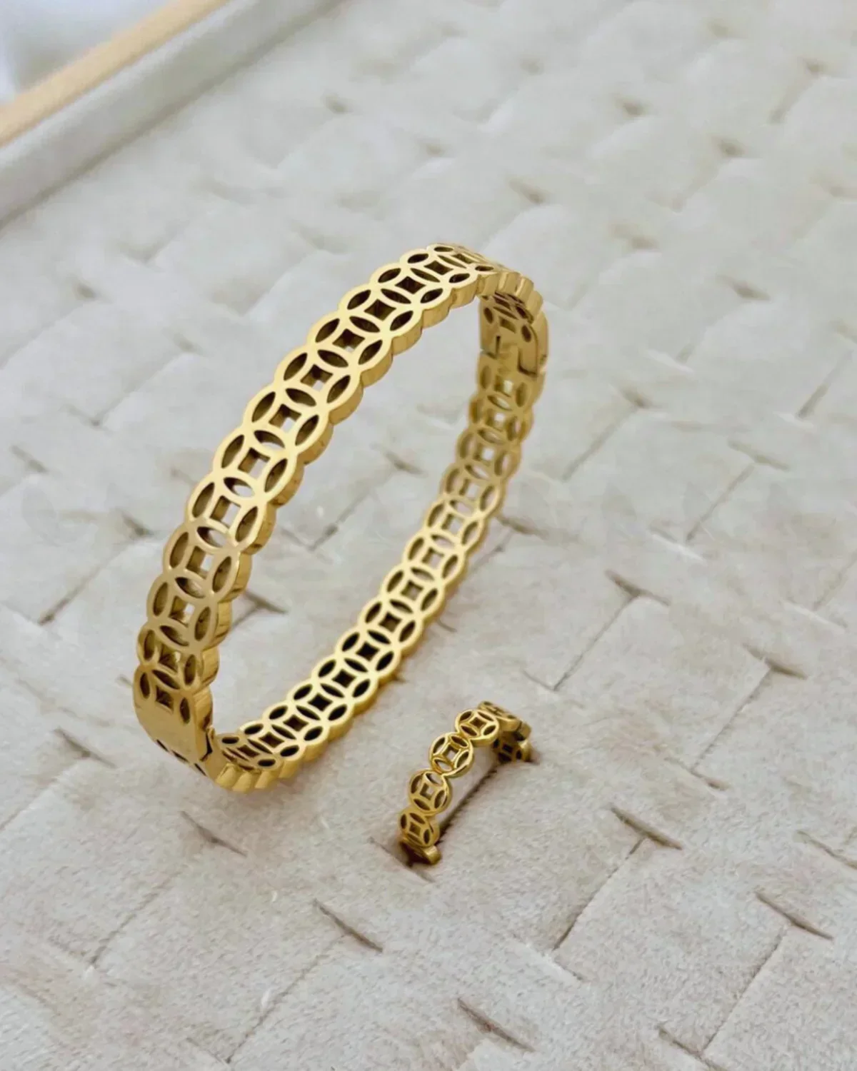 Zeesy Haven Bracelet & Ring Duo - Image 2