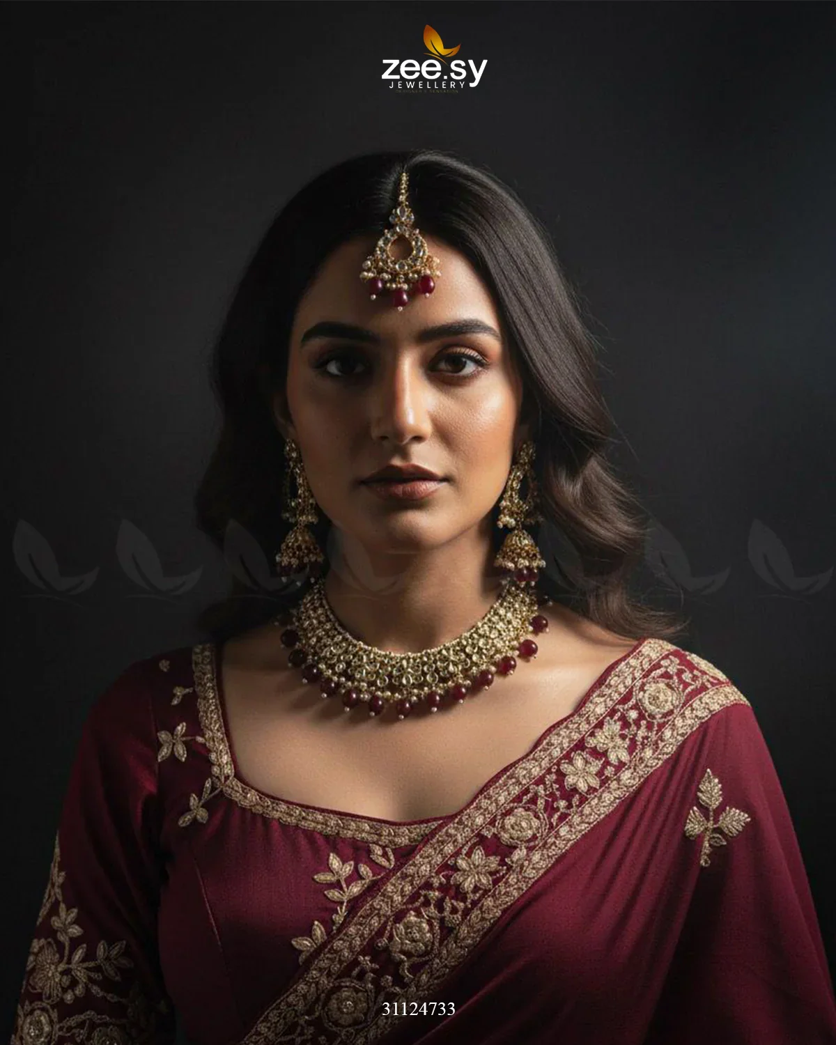 Zeesy Heirloom Grand Luminous Necklace Set