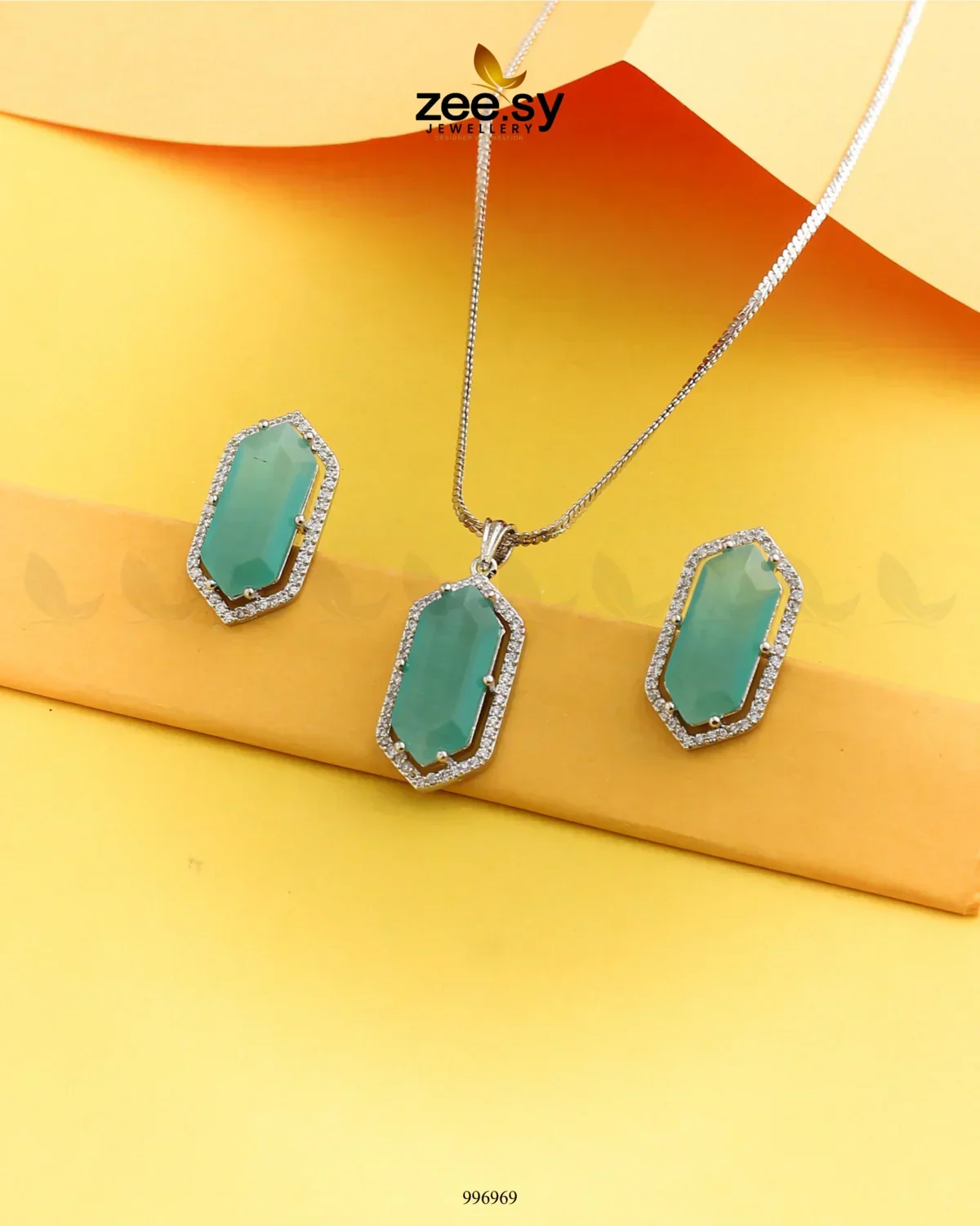 Zeesy Jade Pendant Set - Image 6