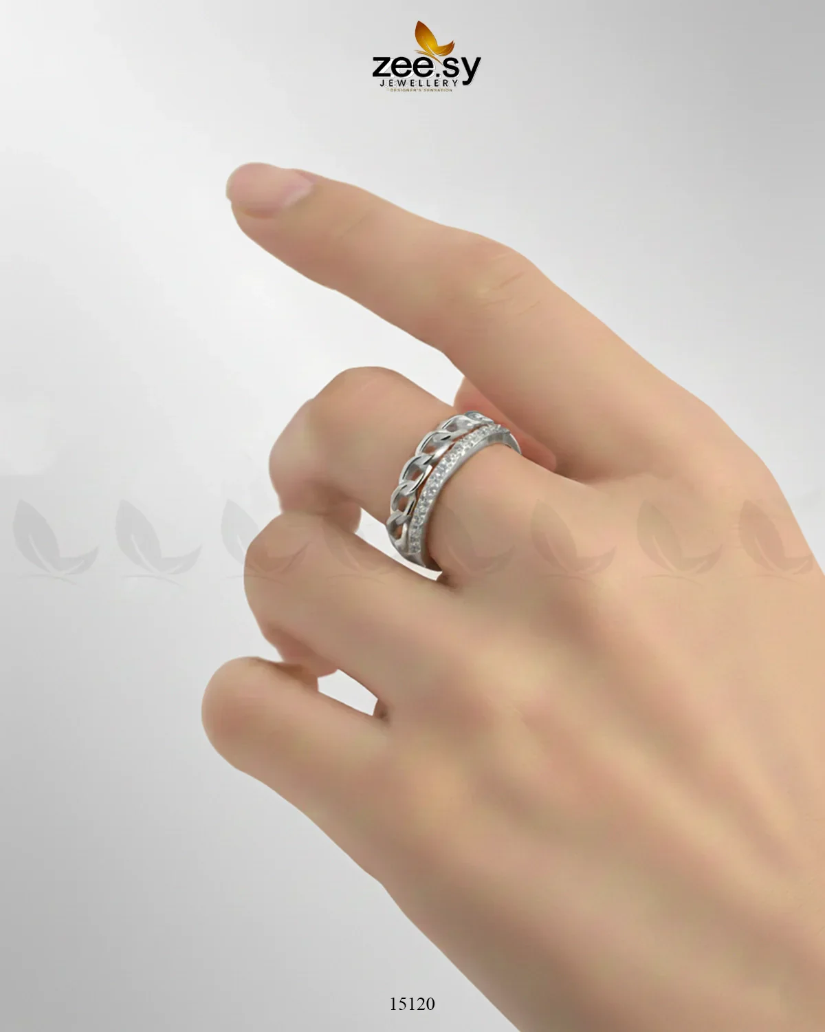 Zeesy Lustrous Ring