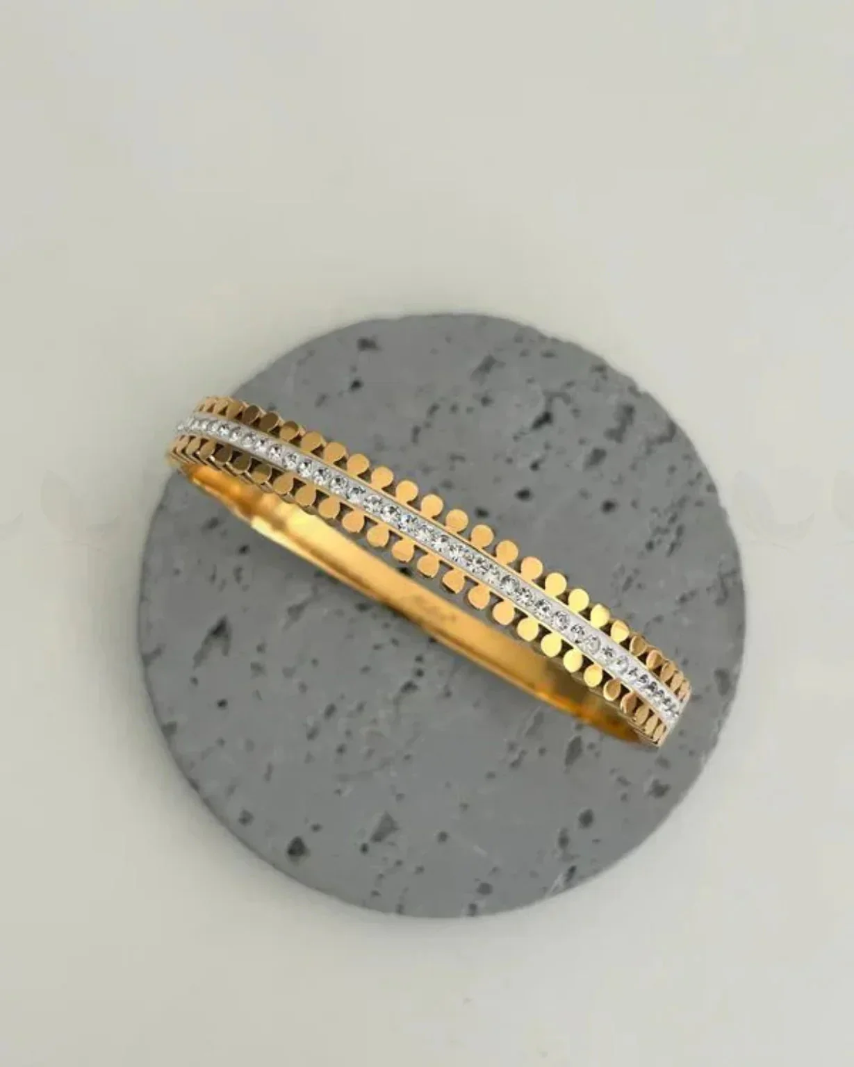 Zeesy Maverick Bold Stainless Steel Bracelet - Image 3