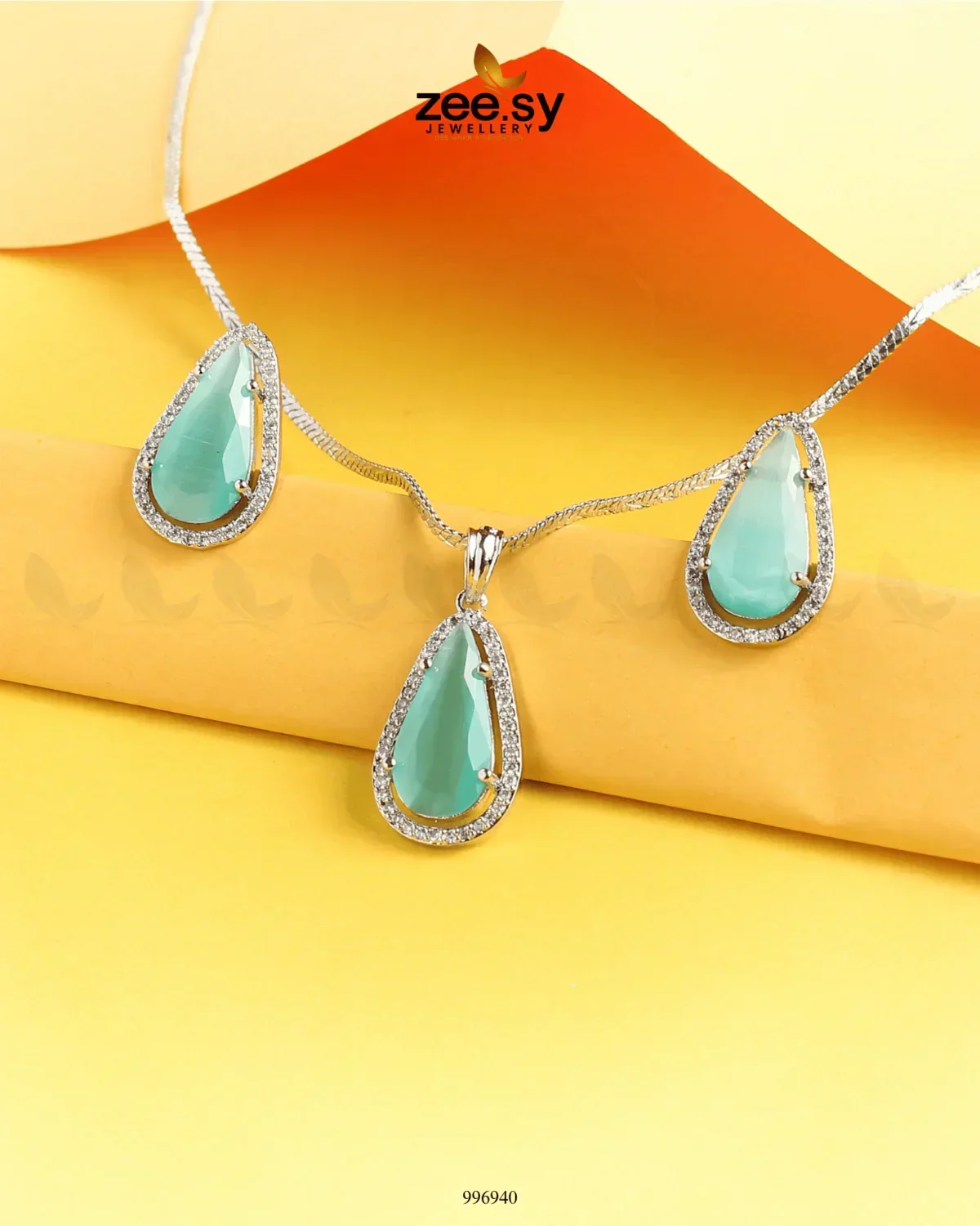Zeesy Nova Pendant Set - Image 4